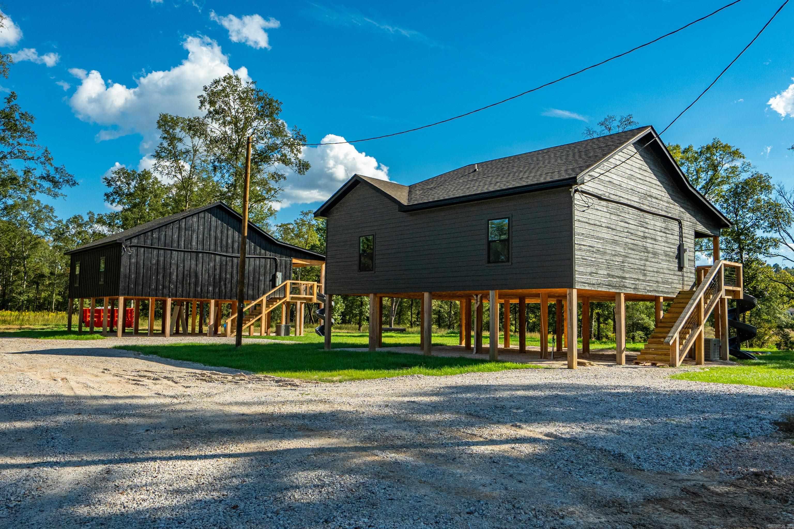 Metes & Bounds - Residential