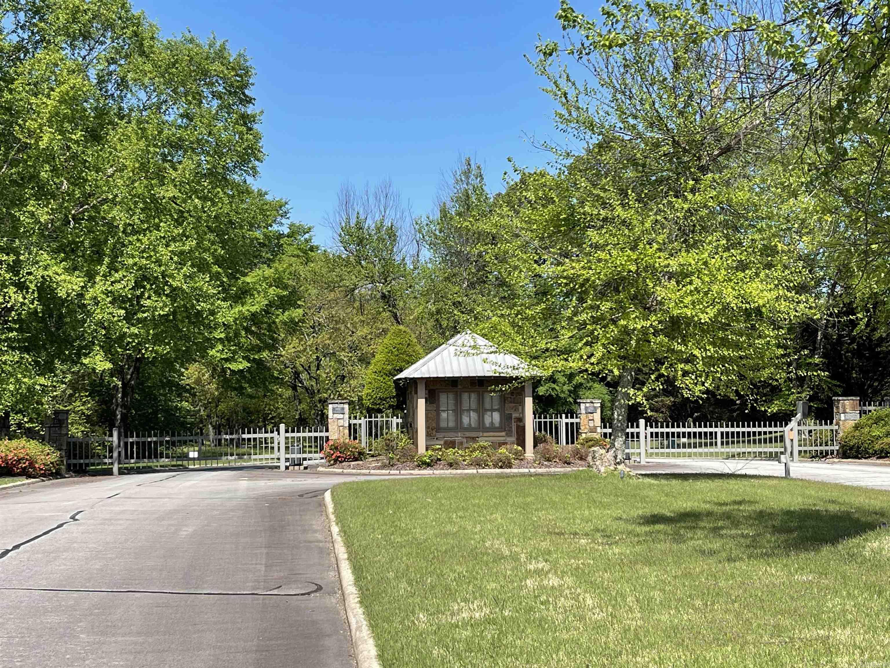 Brighton Pointe - Land