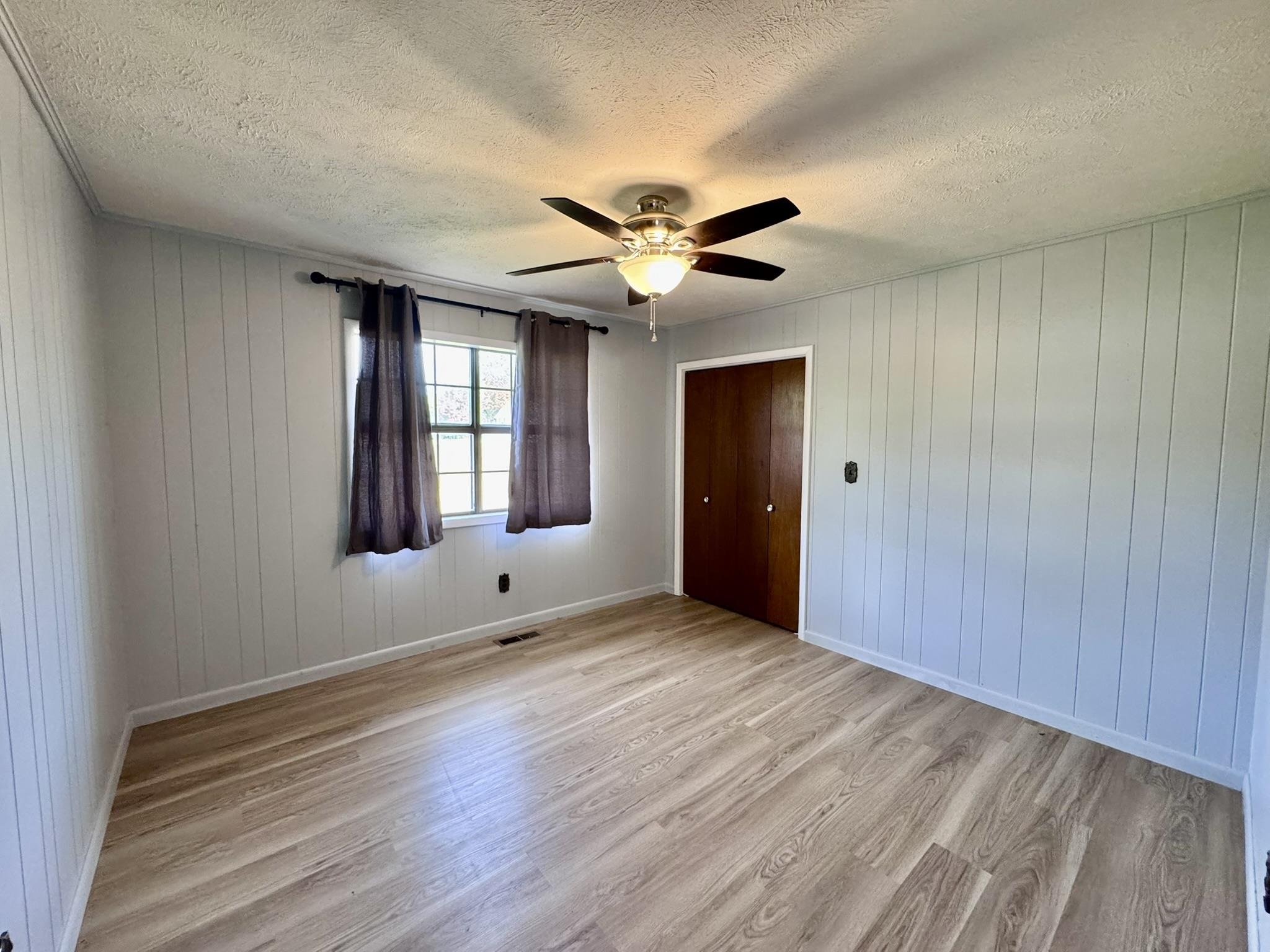 WAYLAND - Residential