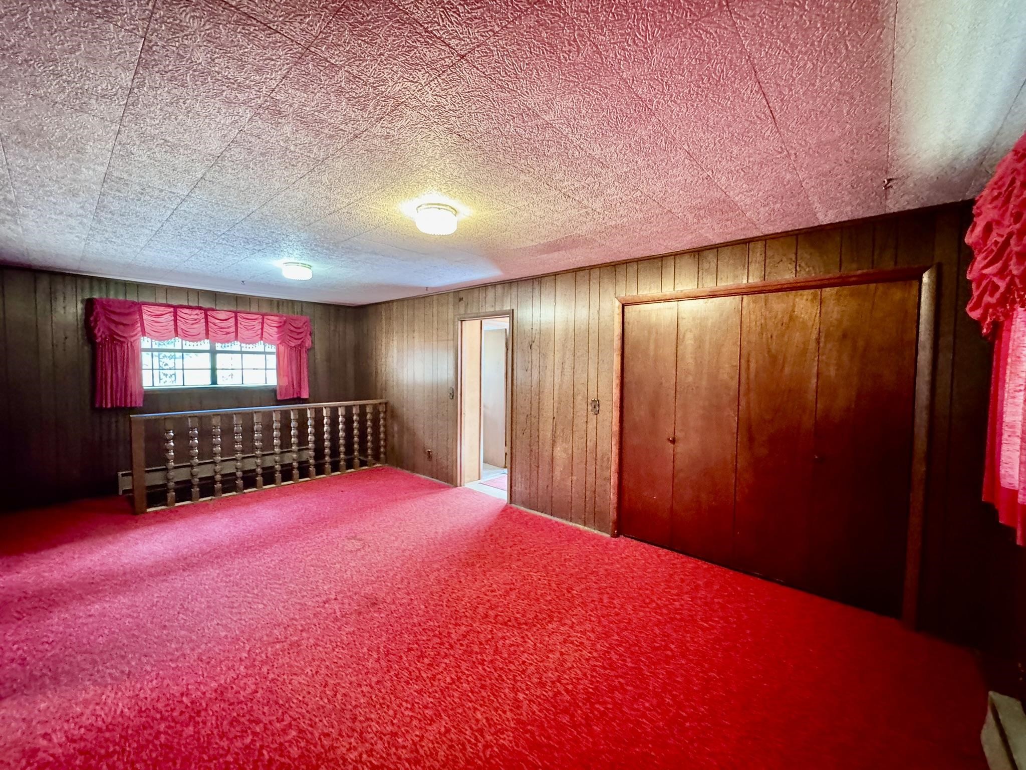 WAYLAND - Residential