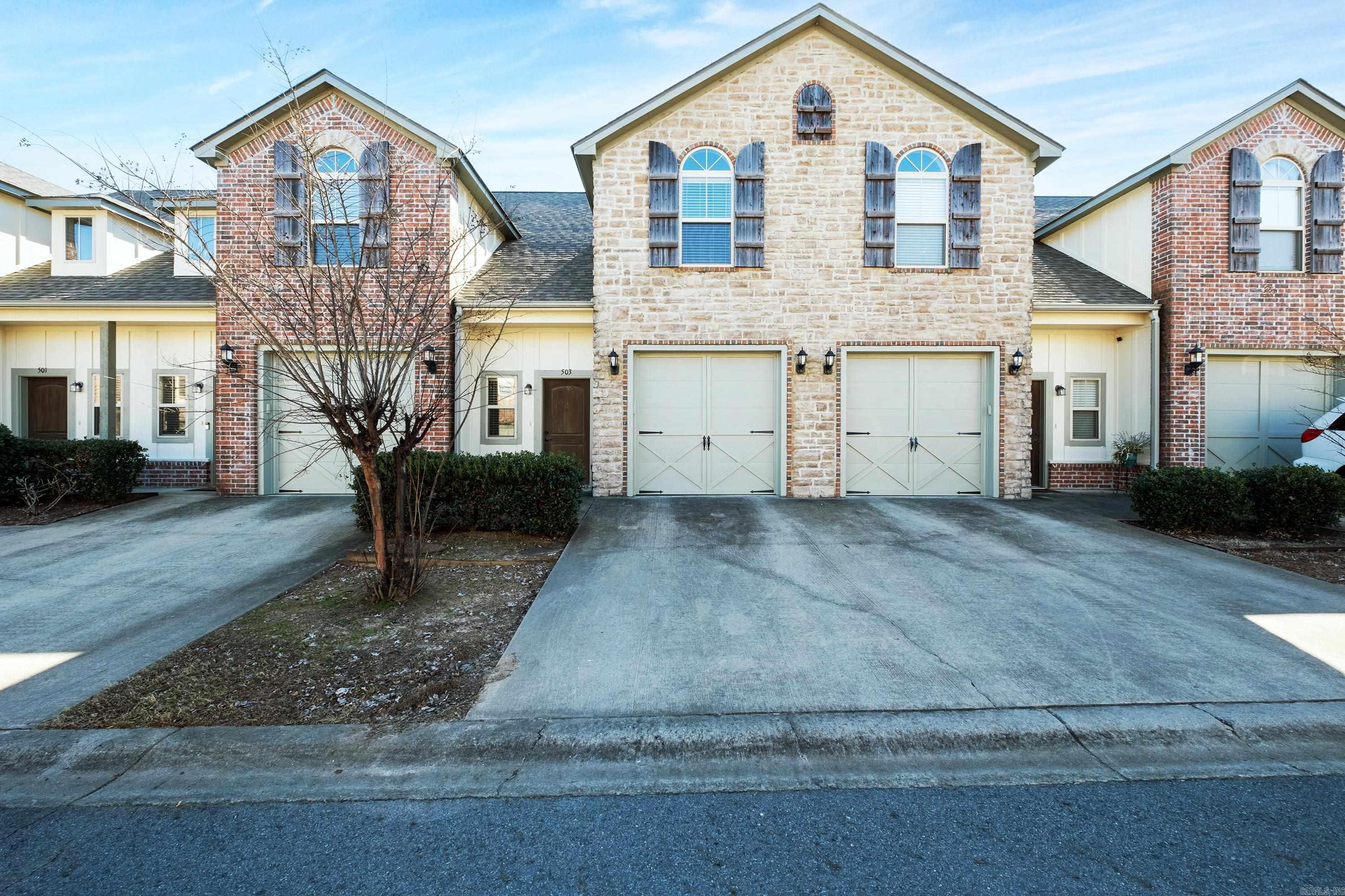Wonderful townhome project in Maumelle. Under new ownership. New roofs and exterior being painted. Wood flooring downstairs. Great room with gas log fireplace. Nice kitchen with granite counters, pretty stained cabinets, built in microwave and quality stove and dishwasher. Low HOA dues. Enjoy the Club House, Pool and Work Out Room. Single car garage. Enjoy hassle free and low maintenance living. Walking distance to Lake Willastein. Other units also available. Floor plan is in Documents. $6000 in sellers concessions.