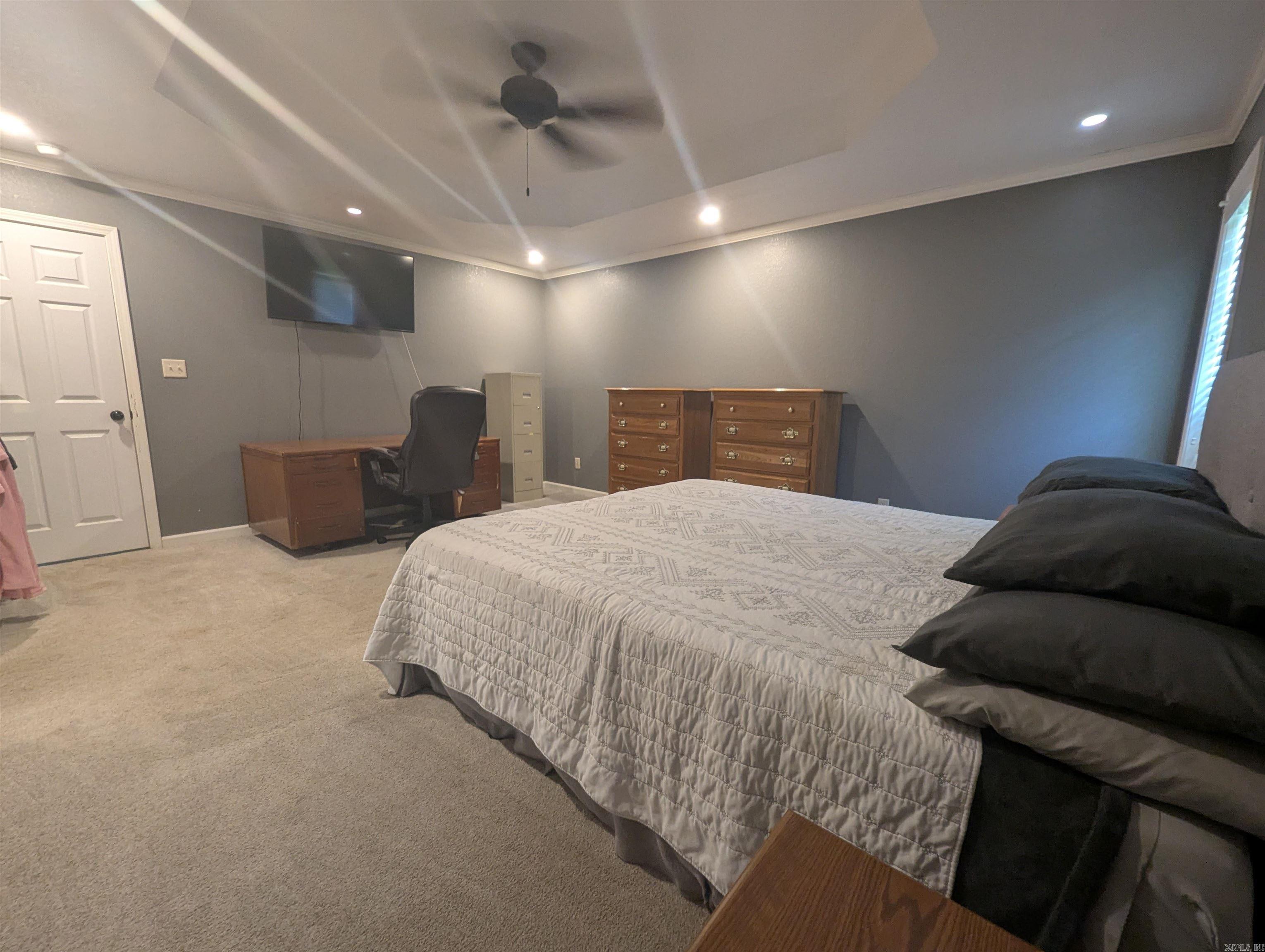PURE COUNTY ESTATES - Residential