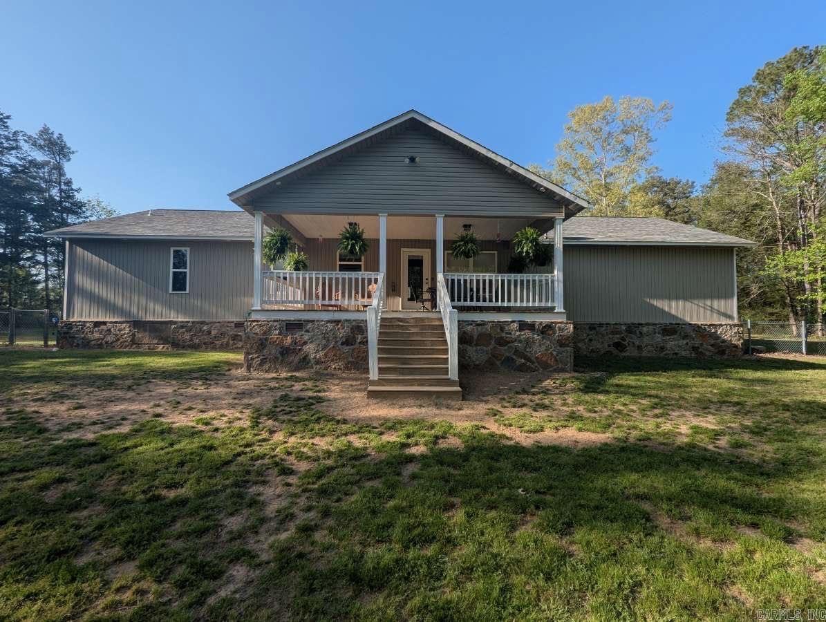 PURE COUNTY ESTATES - Residential