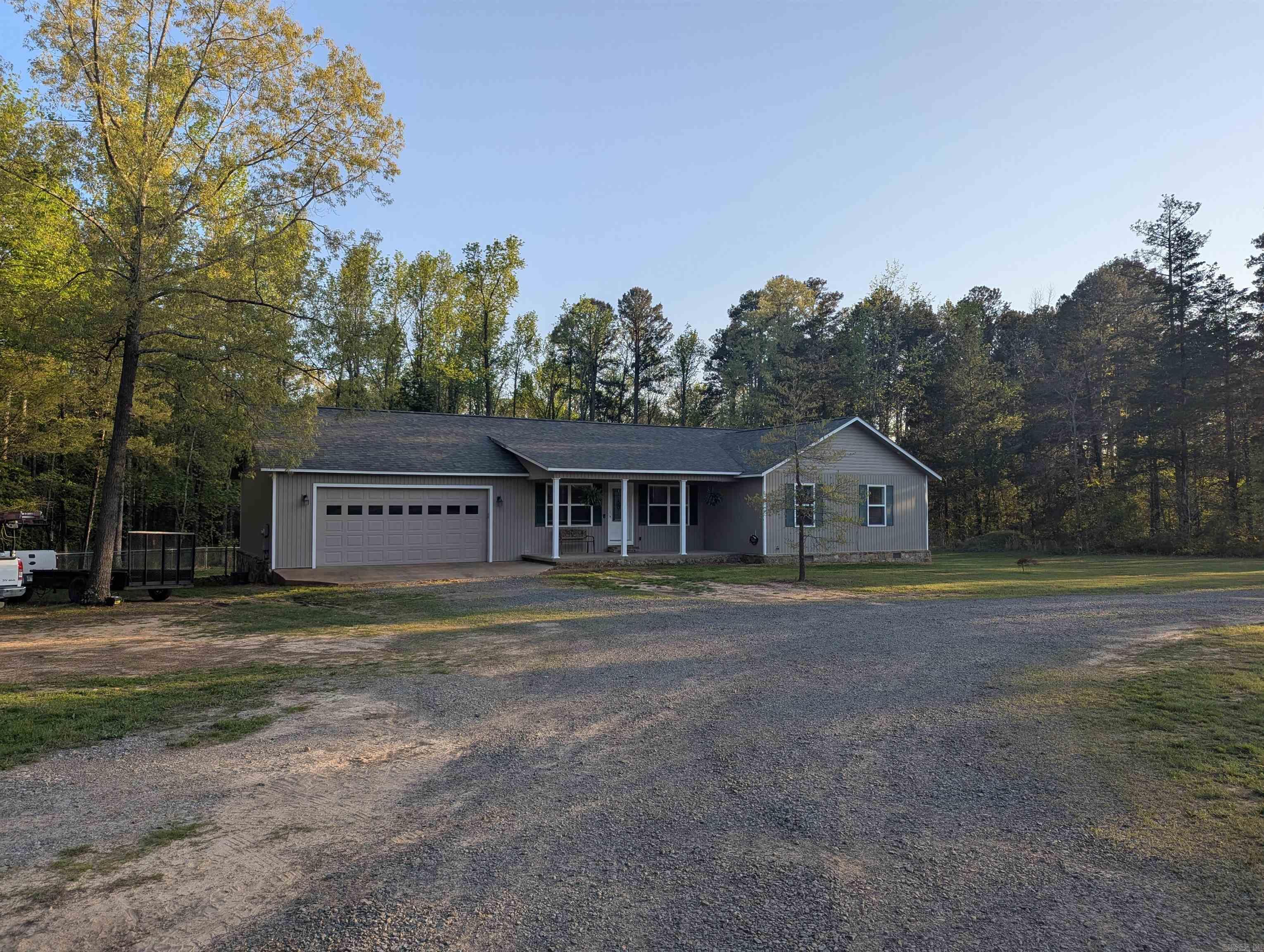PURE COUNTY ESTATES - Residential