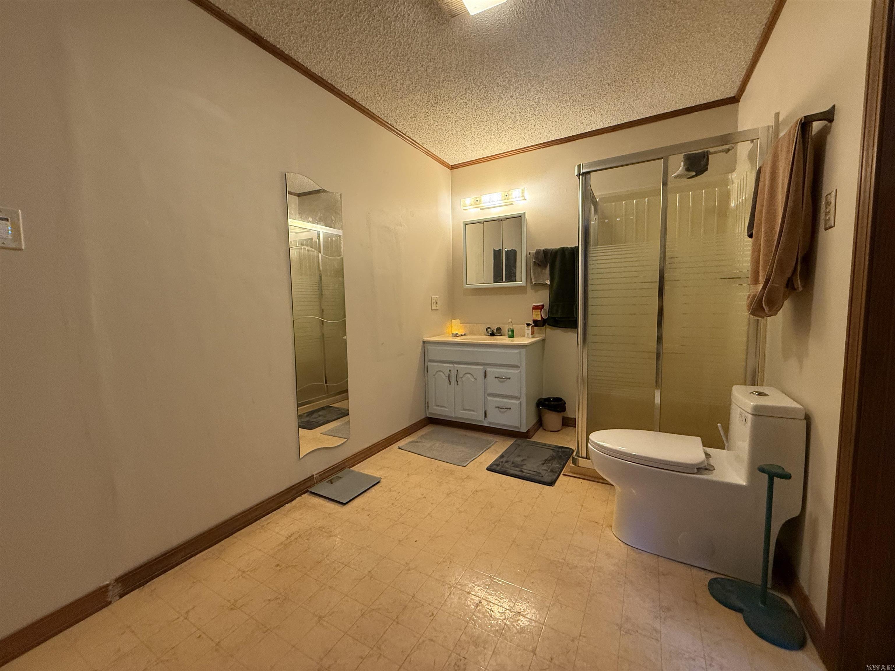 PIONEER PARK - Residential