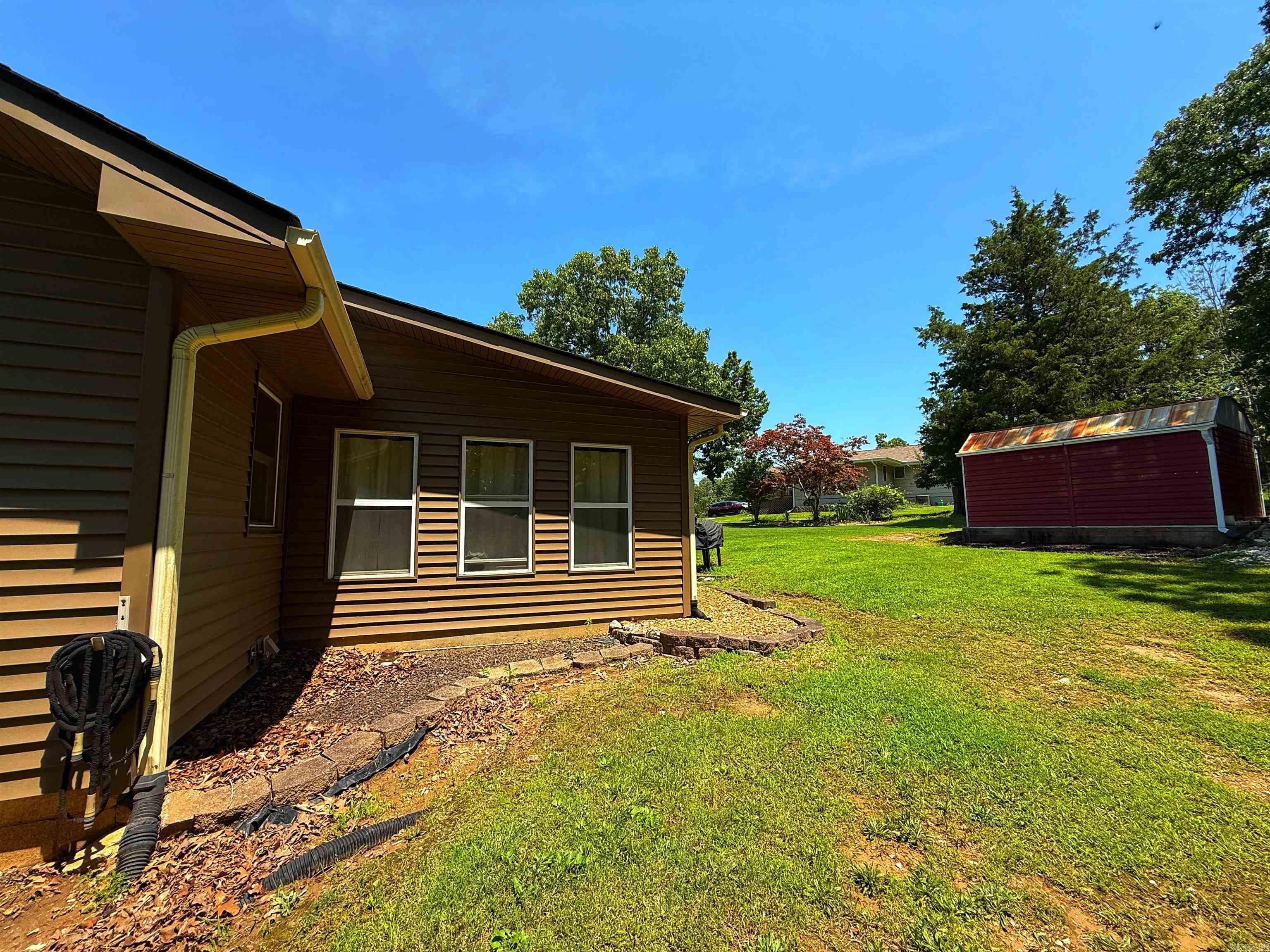 PIONEER PARK - Residential