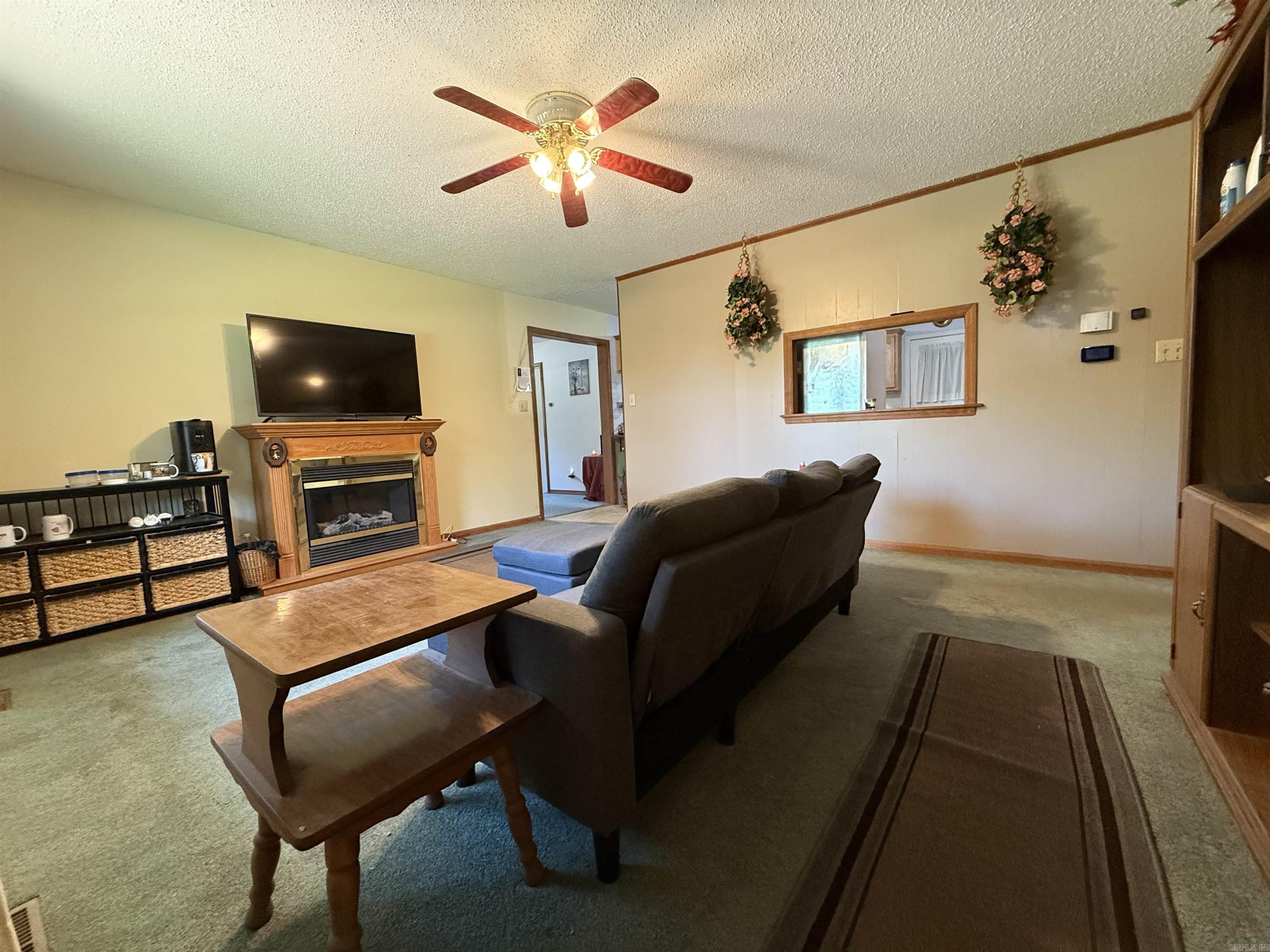 PIONEER PARK - Residential