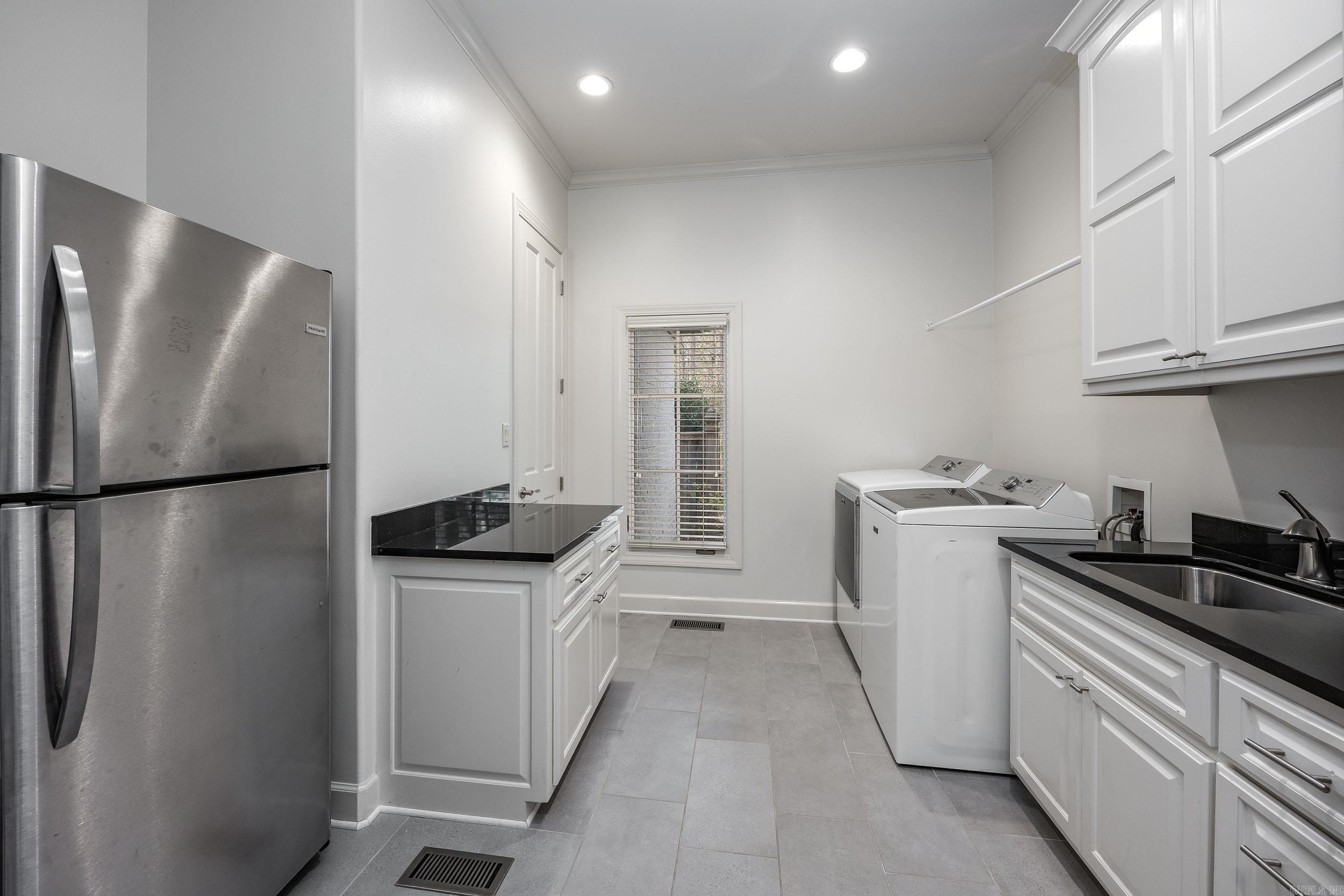 CHENAL VALLEY SOLOGNE CIRCLE - Residential