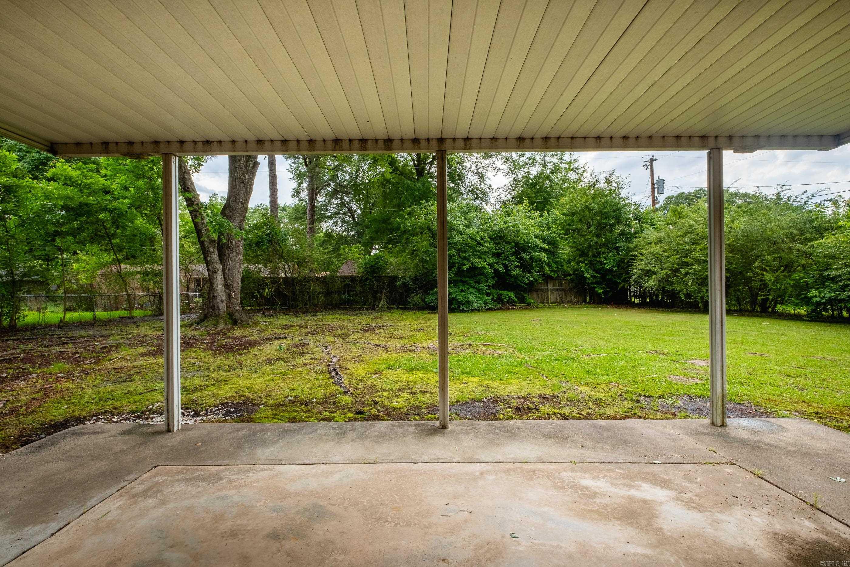 WEST GATE - Residential