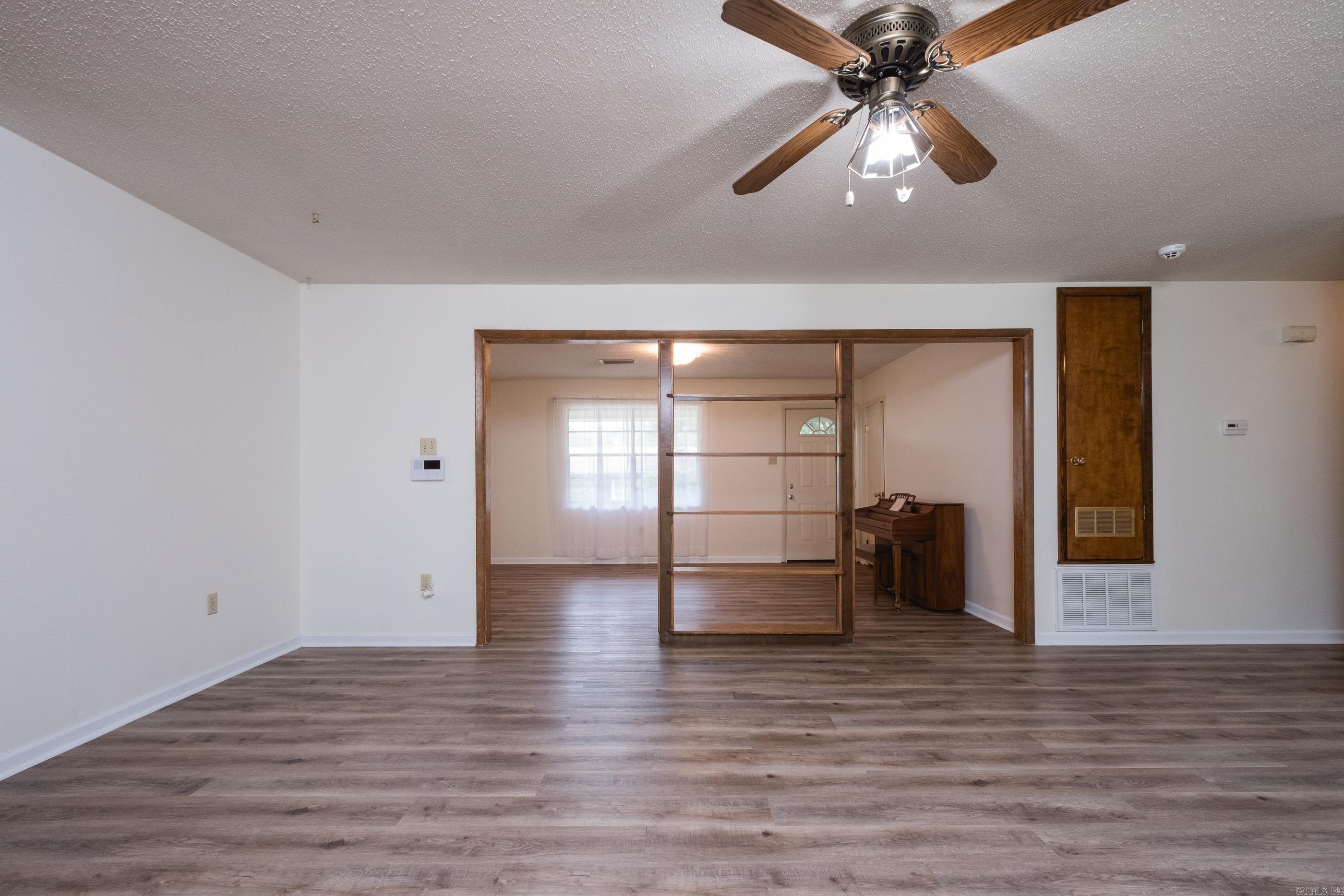 WEST GATE - Residential