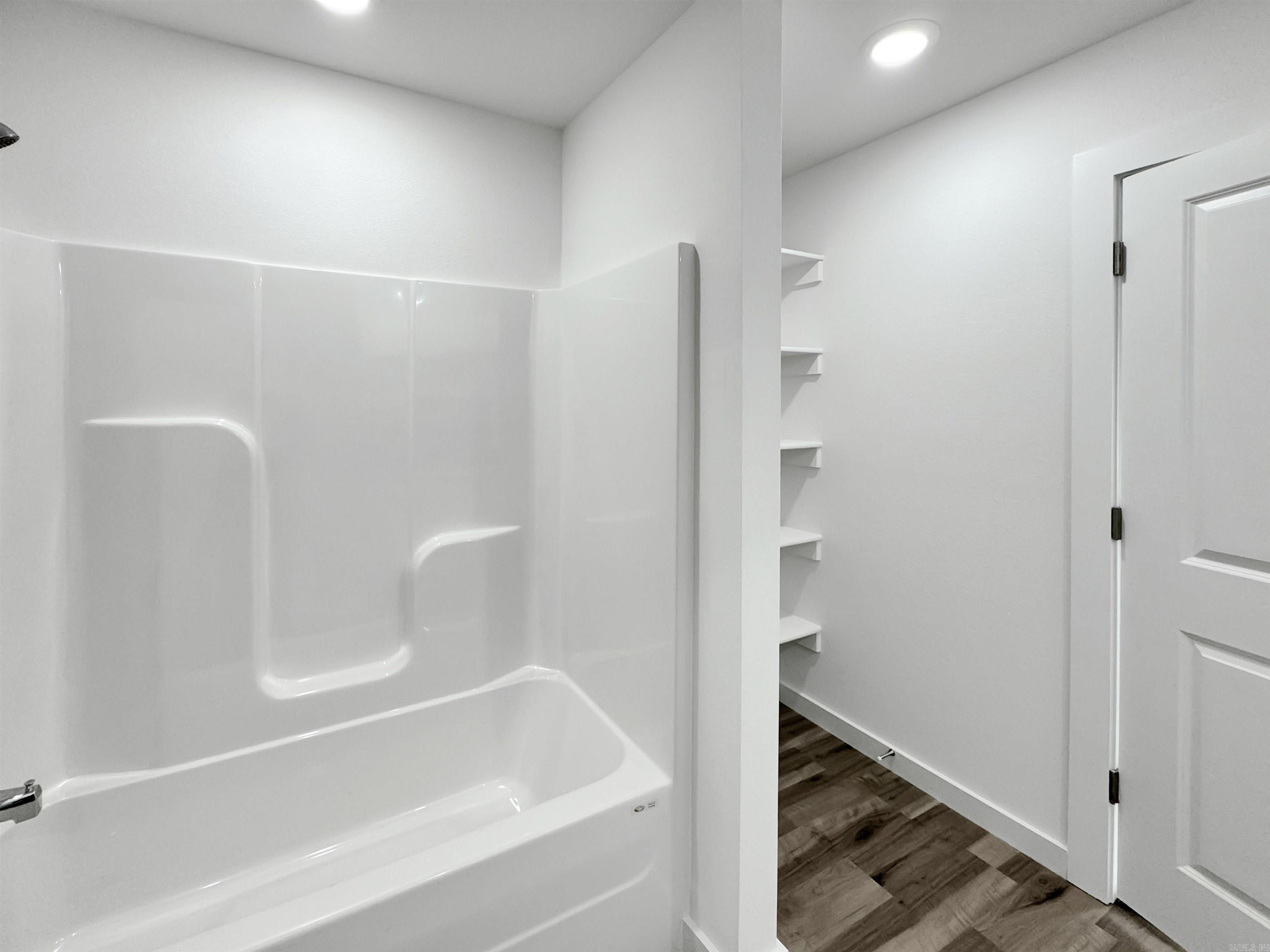 WOLFSBRIDGE @ CABOT PH 1-A - Residential