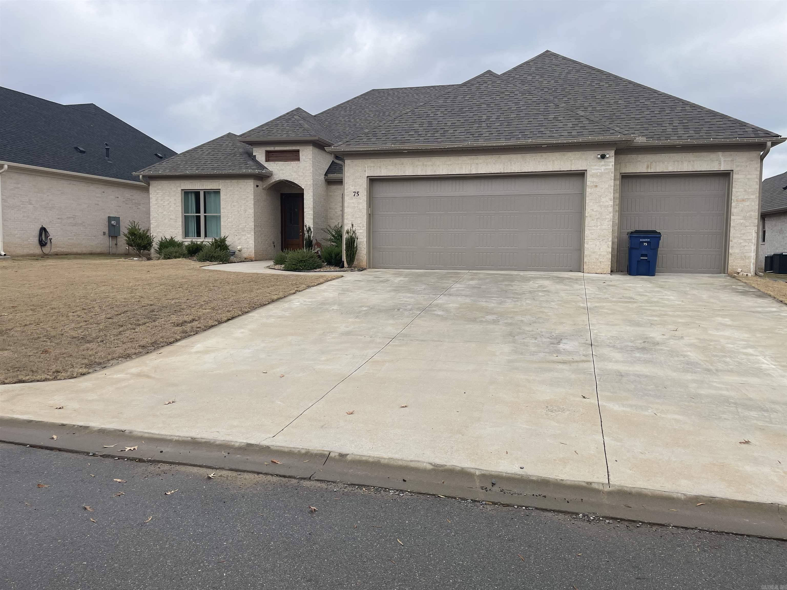 COUNTRY CLUB OF AR THE PH XXIV-B - Residential