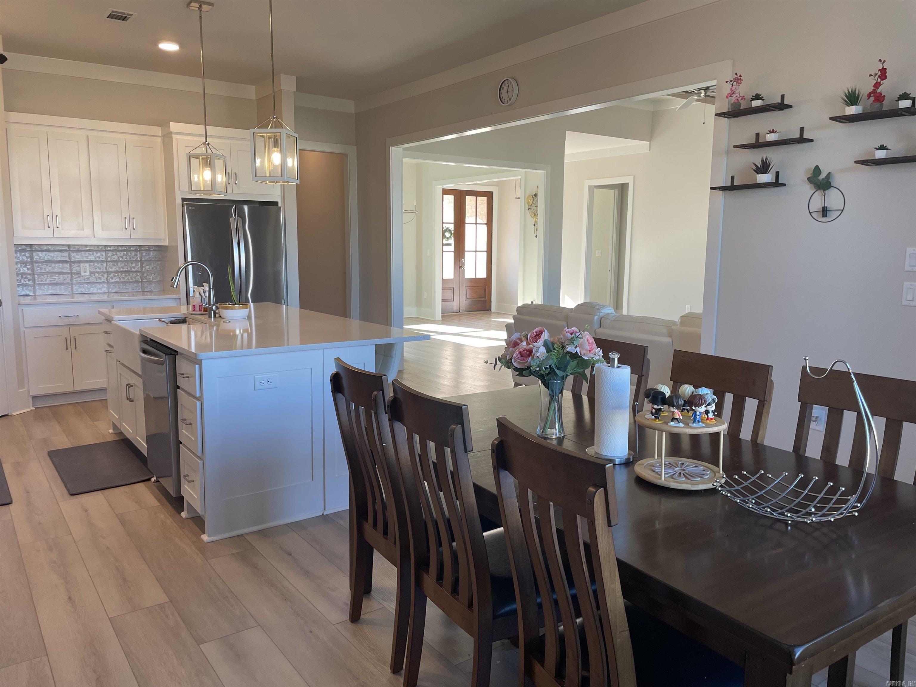 COUNTRY CLUB OF AR THE PH XXIV-B - Residential