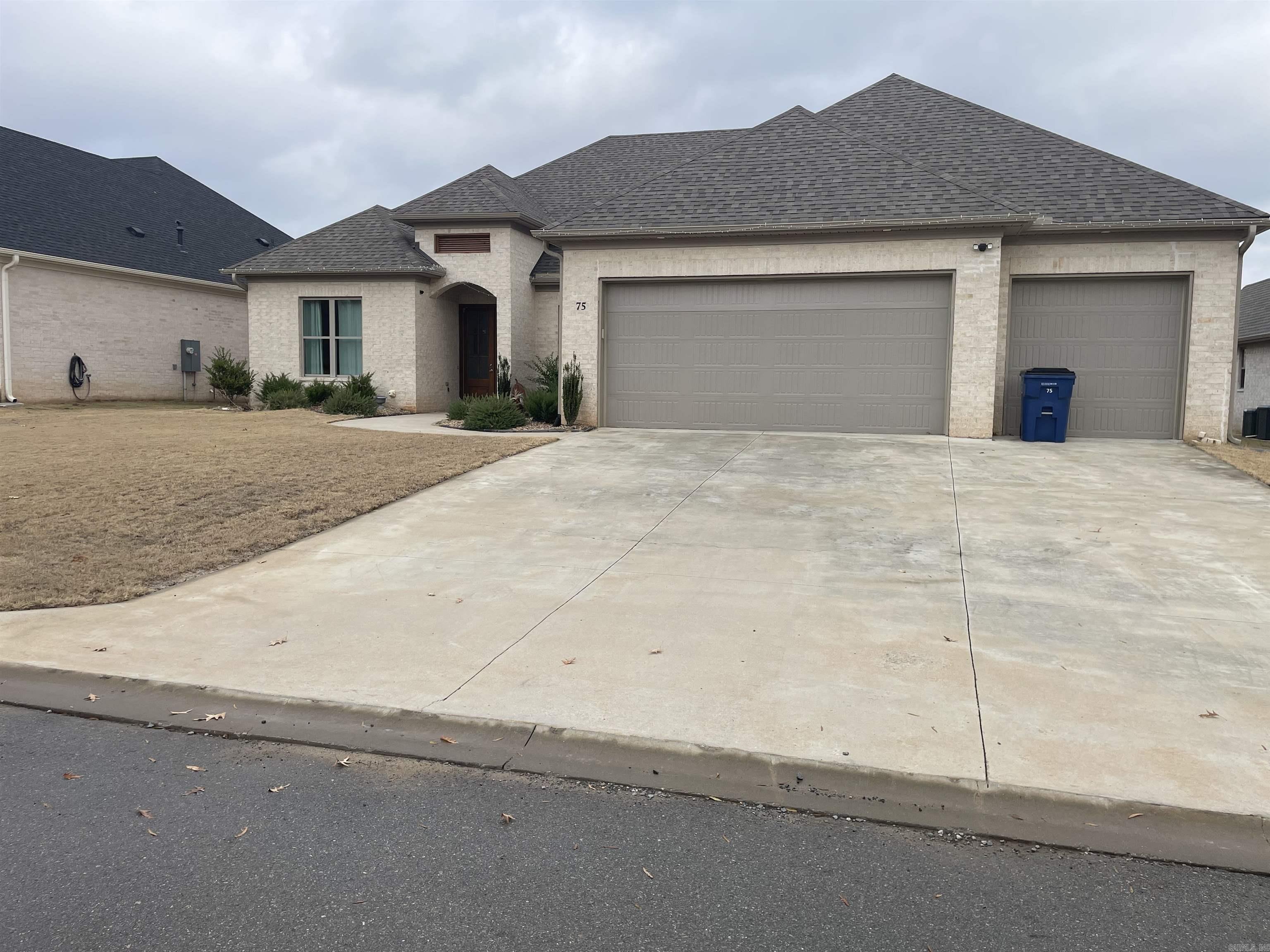 COUNTRY CLUB OF AR THE PH XXIV-B - Residential