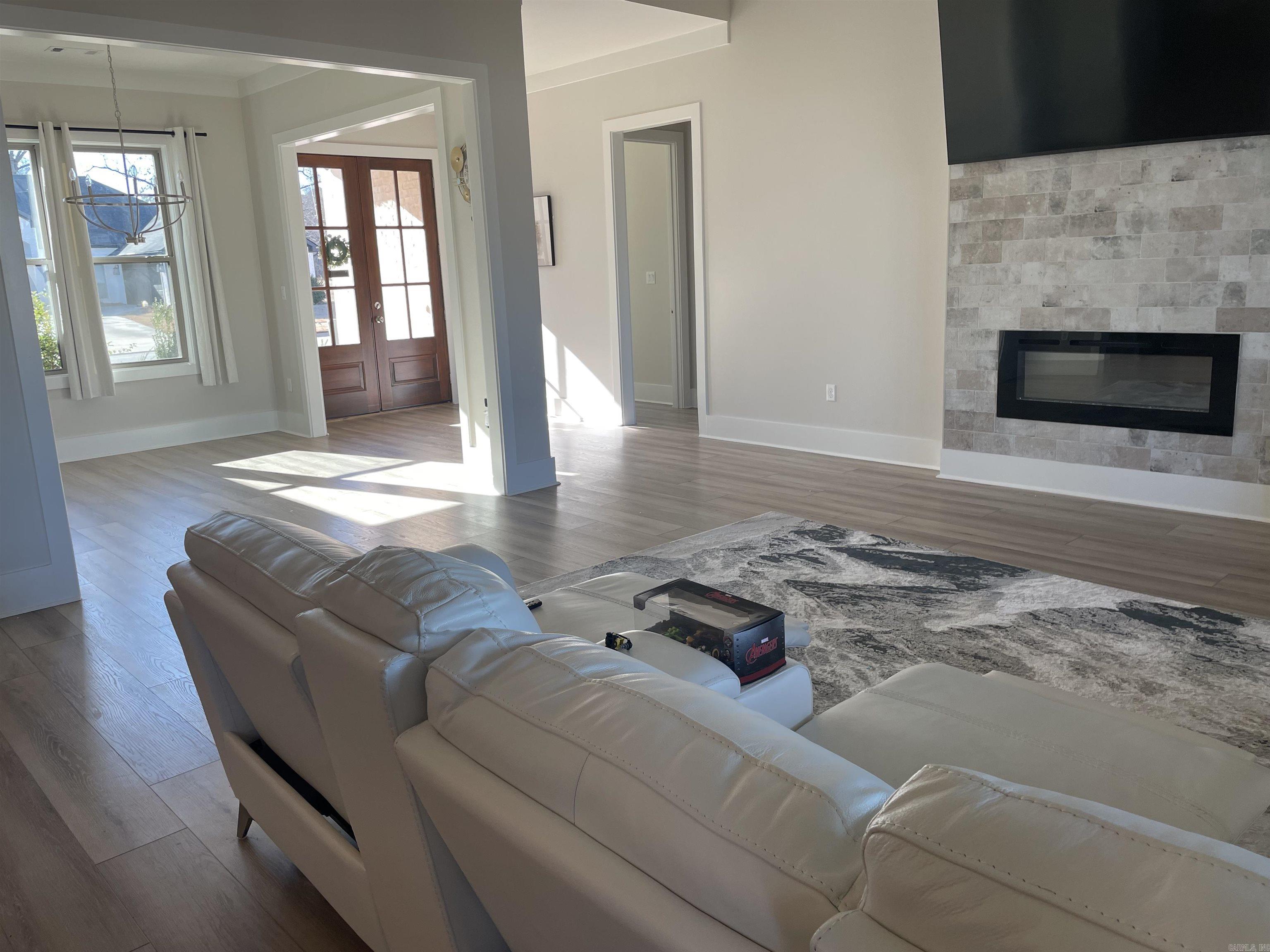 COUNTRY CLUB OF AR THE PH XXIV-B - Residential