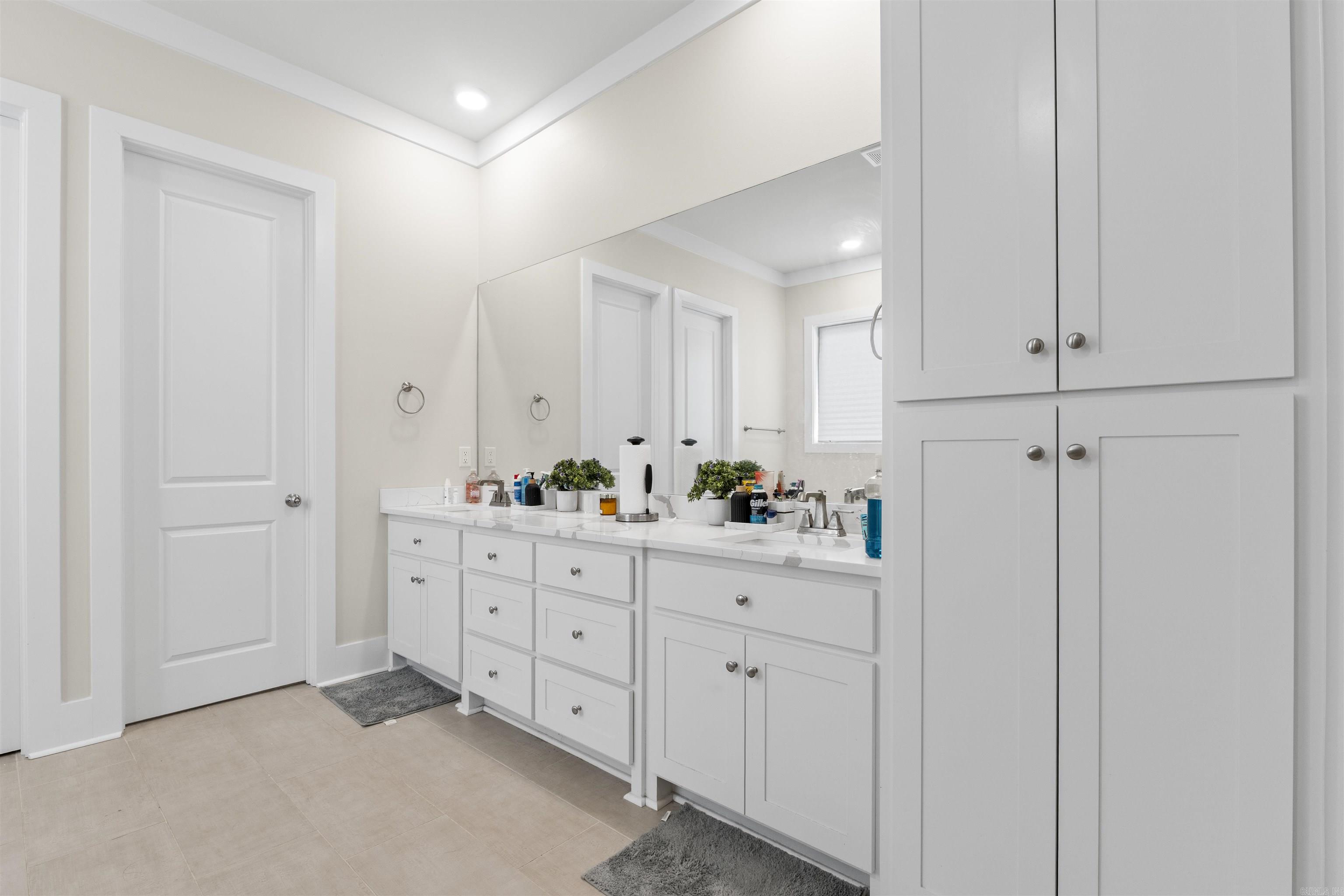 COUNTRY CLUB OF AR THE PH XXIV-B - Residential