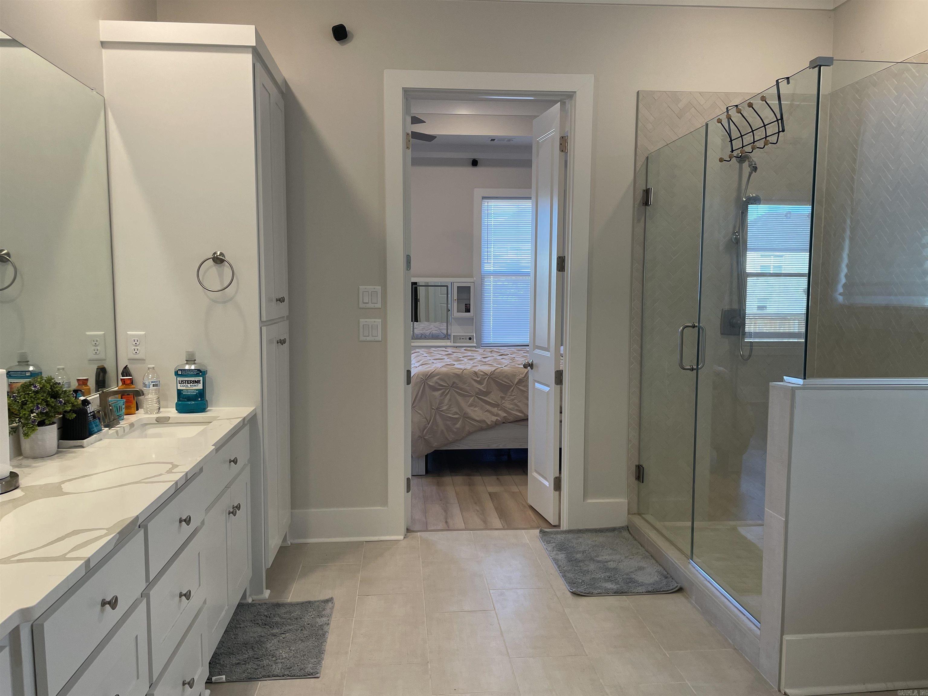 COUNTRY CLUB OF AR THE PH XXIV-B - Residential