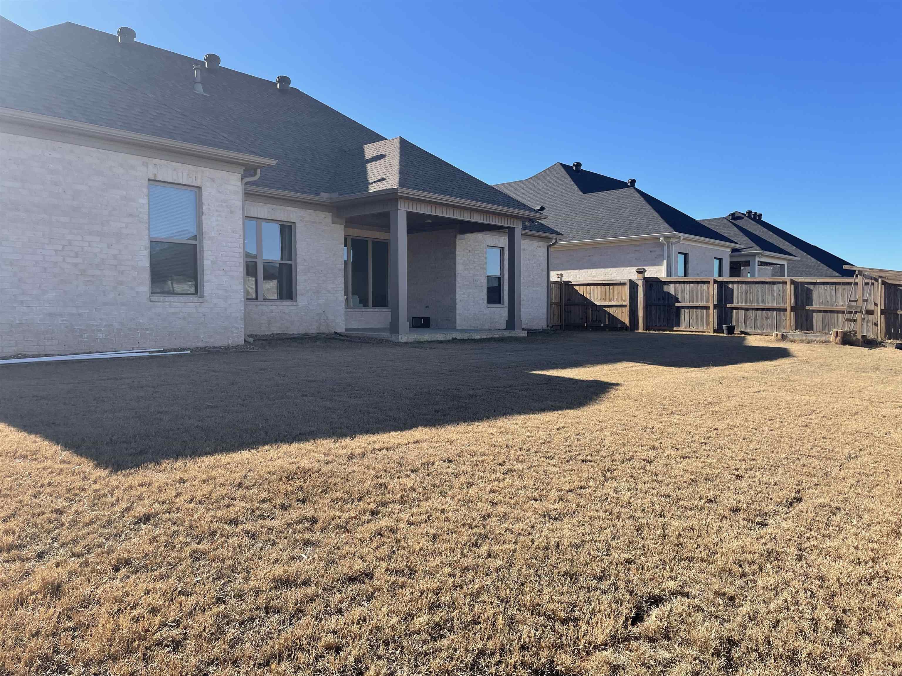 COUNTRY CLUB OF AR THE PH XXIV-B - Residential