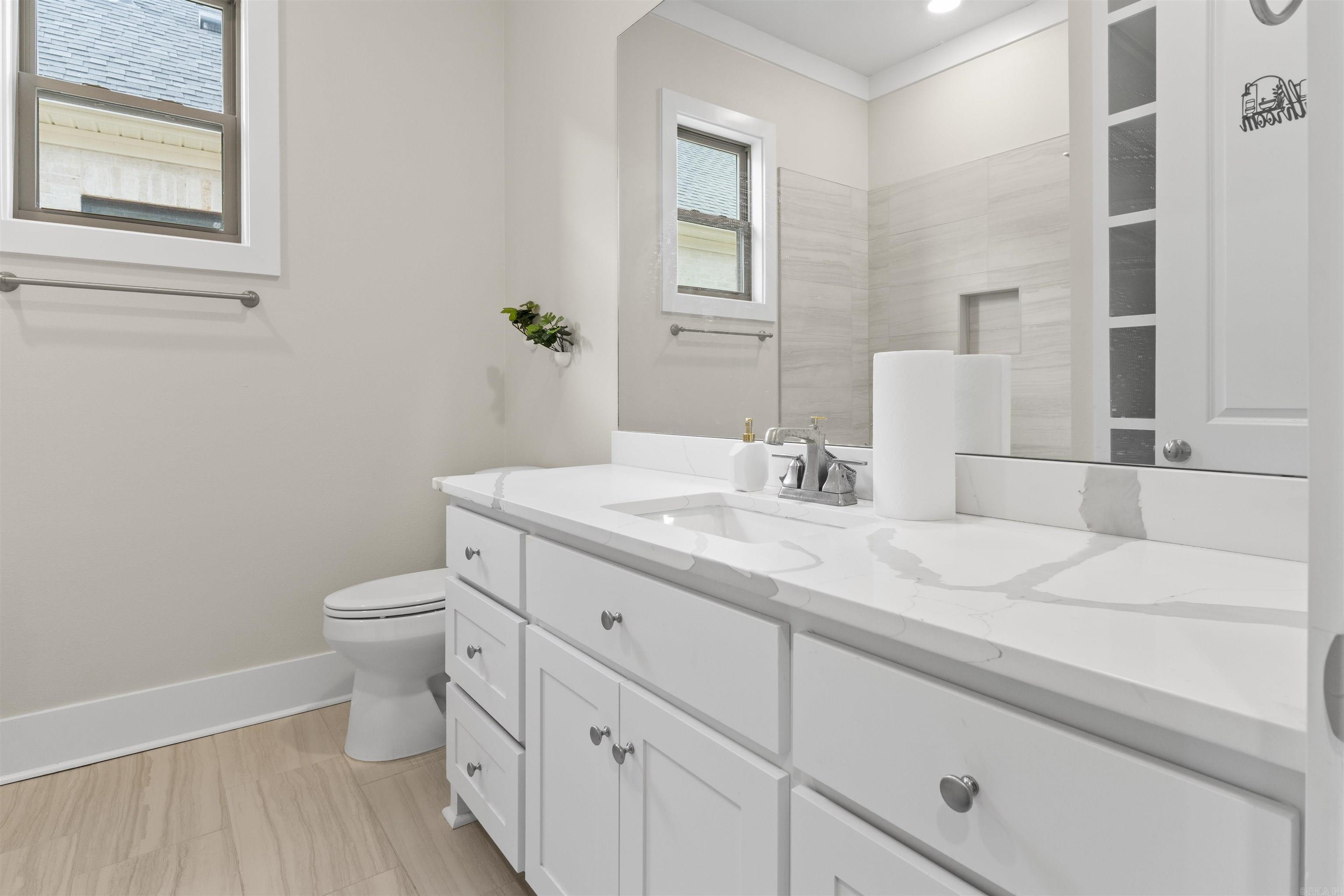 COUNTRY CLUB OF AR THE PH XXIV-B - Residential