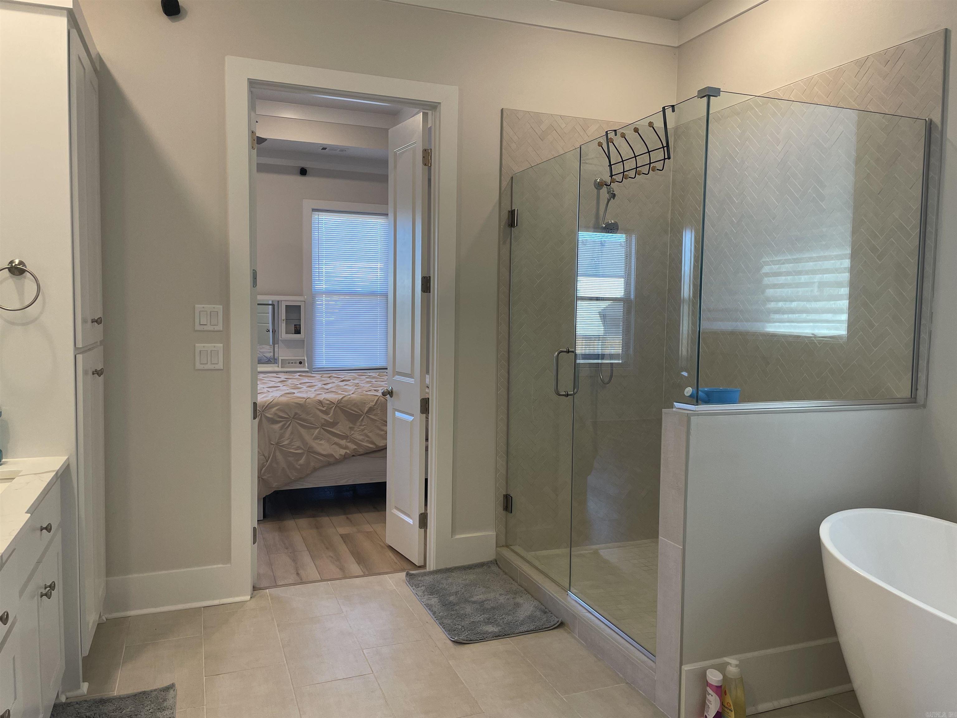 COUNTRY CLUB OF AR THE PH XXIV-B - Residential