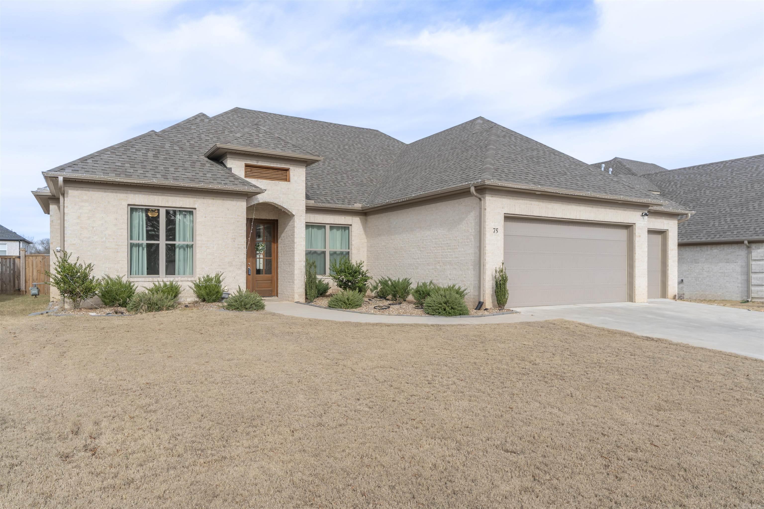 COUNTRY CLUB OF AR THE PH XXIV-B - Residential