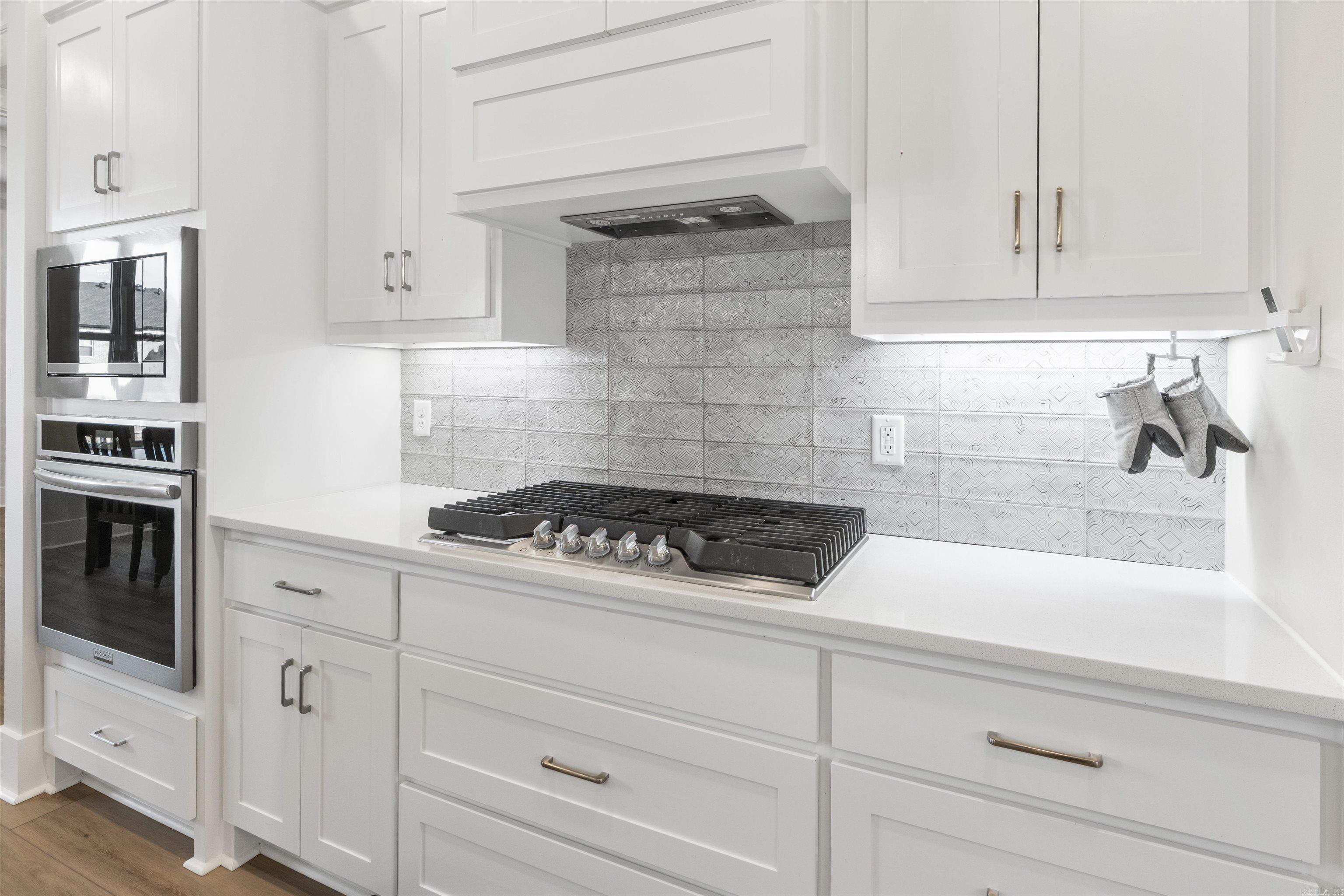 COUNTRY CLUB OF AR THE PH XXIV-B - Residential