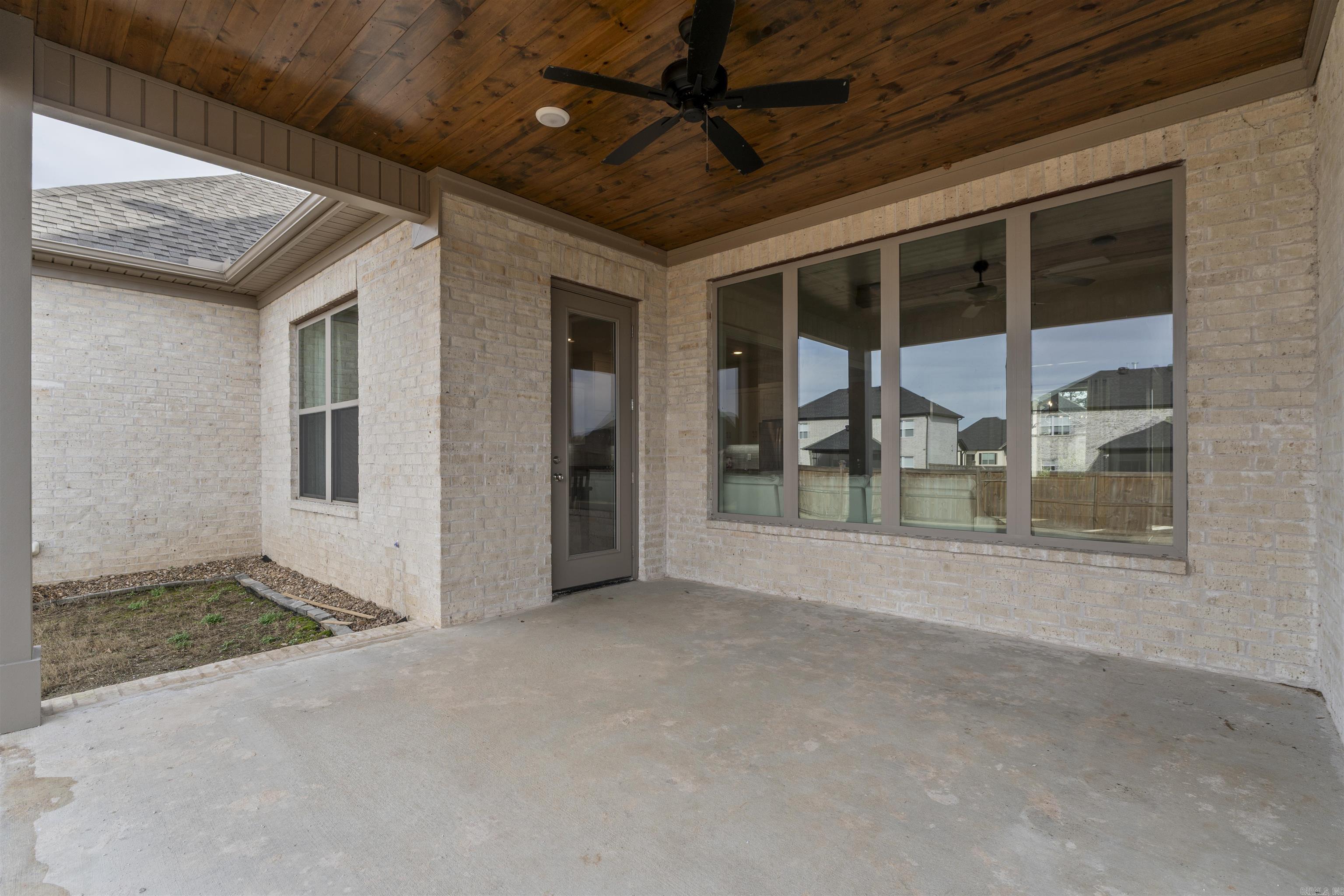 COUNTRY CLUB OF AR THE PH XXIV-B - Residential