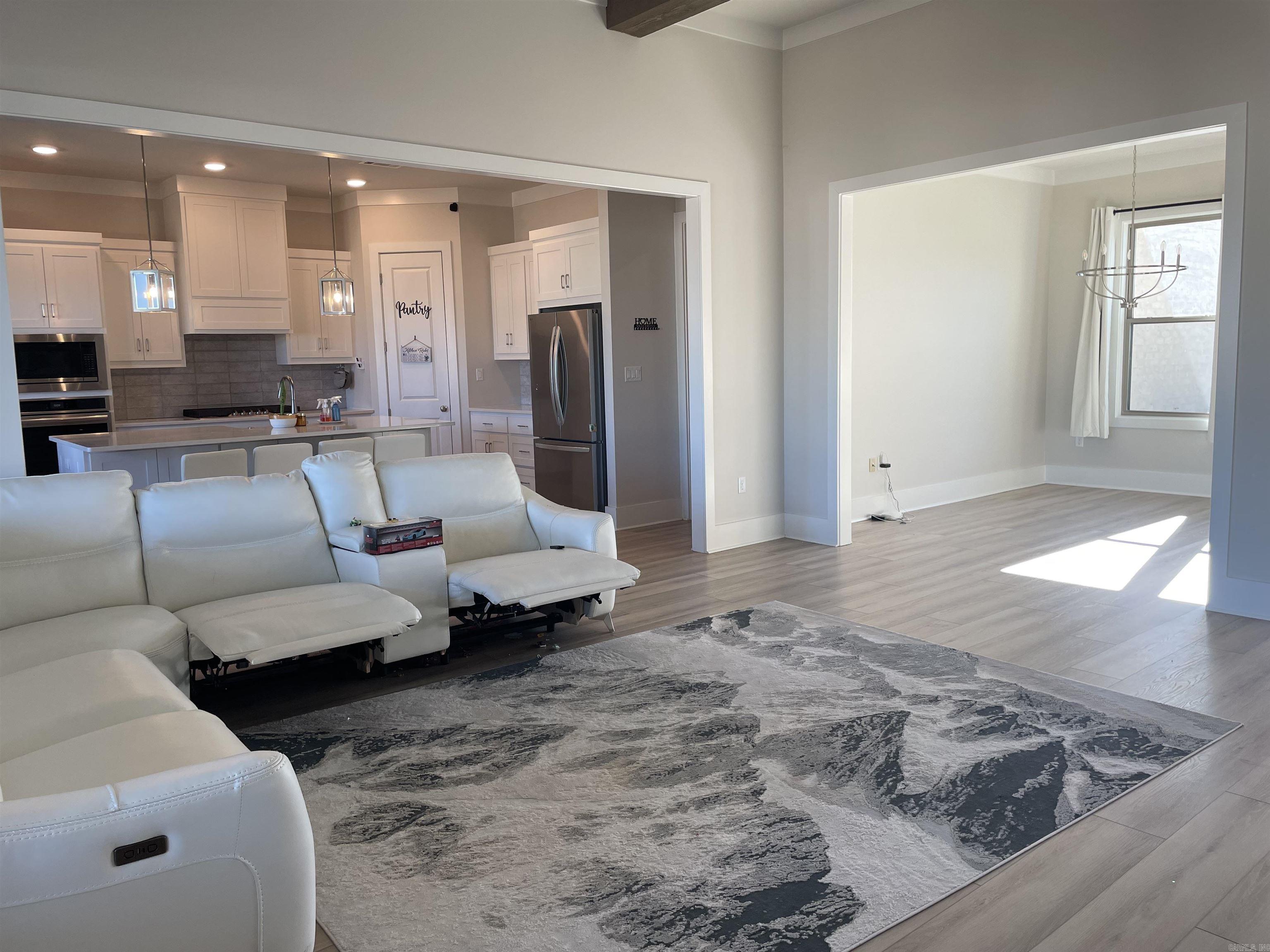 COUNTRY CLUB OF AR THE PH XXIV-B - Residential