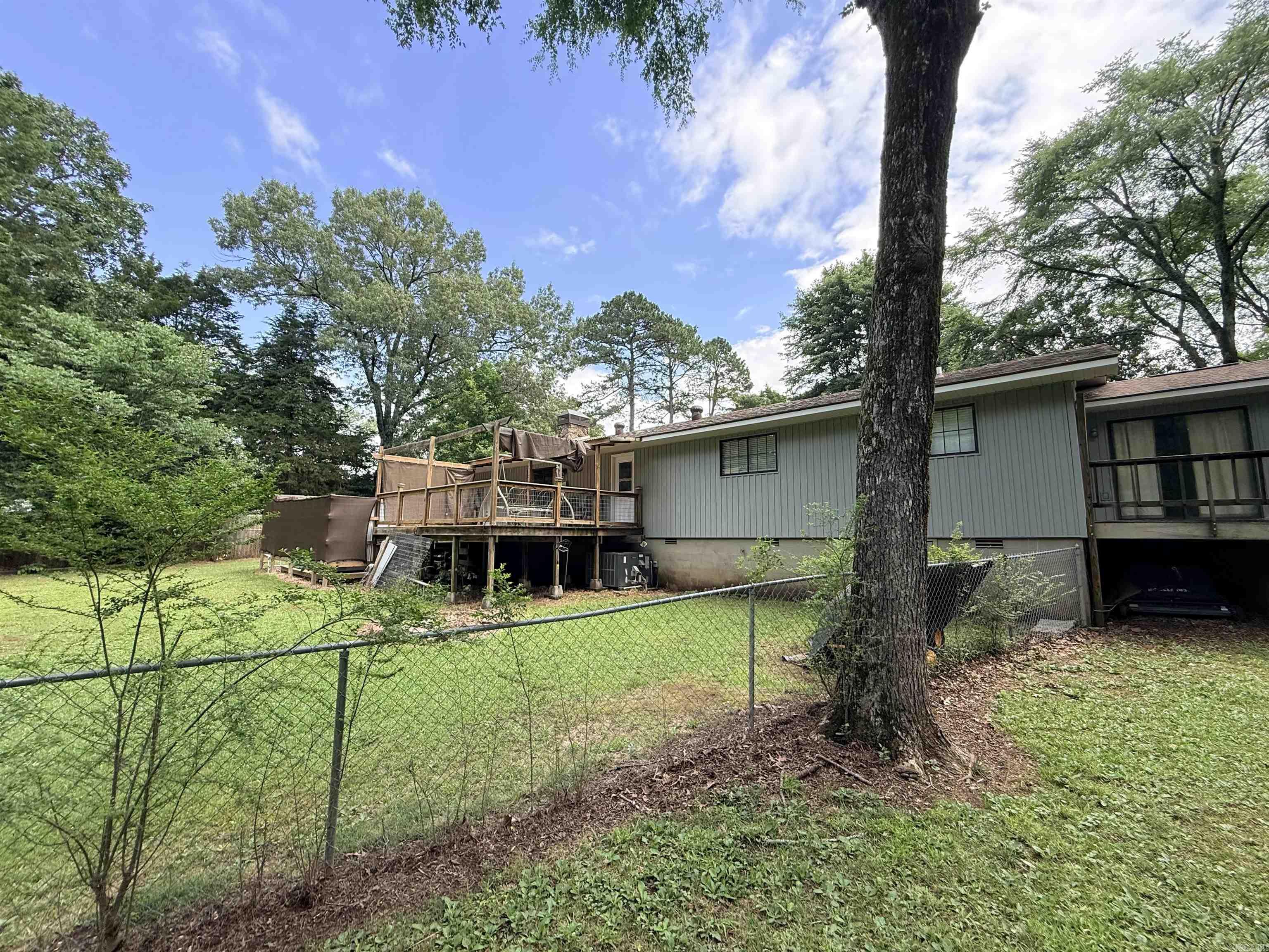 BAYWOOD - Residential