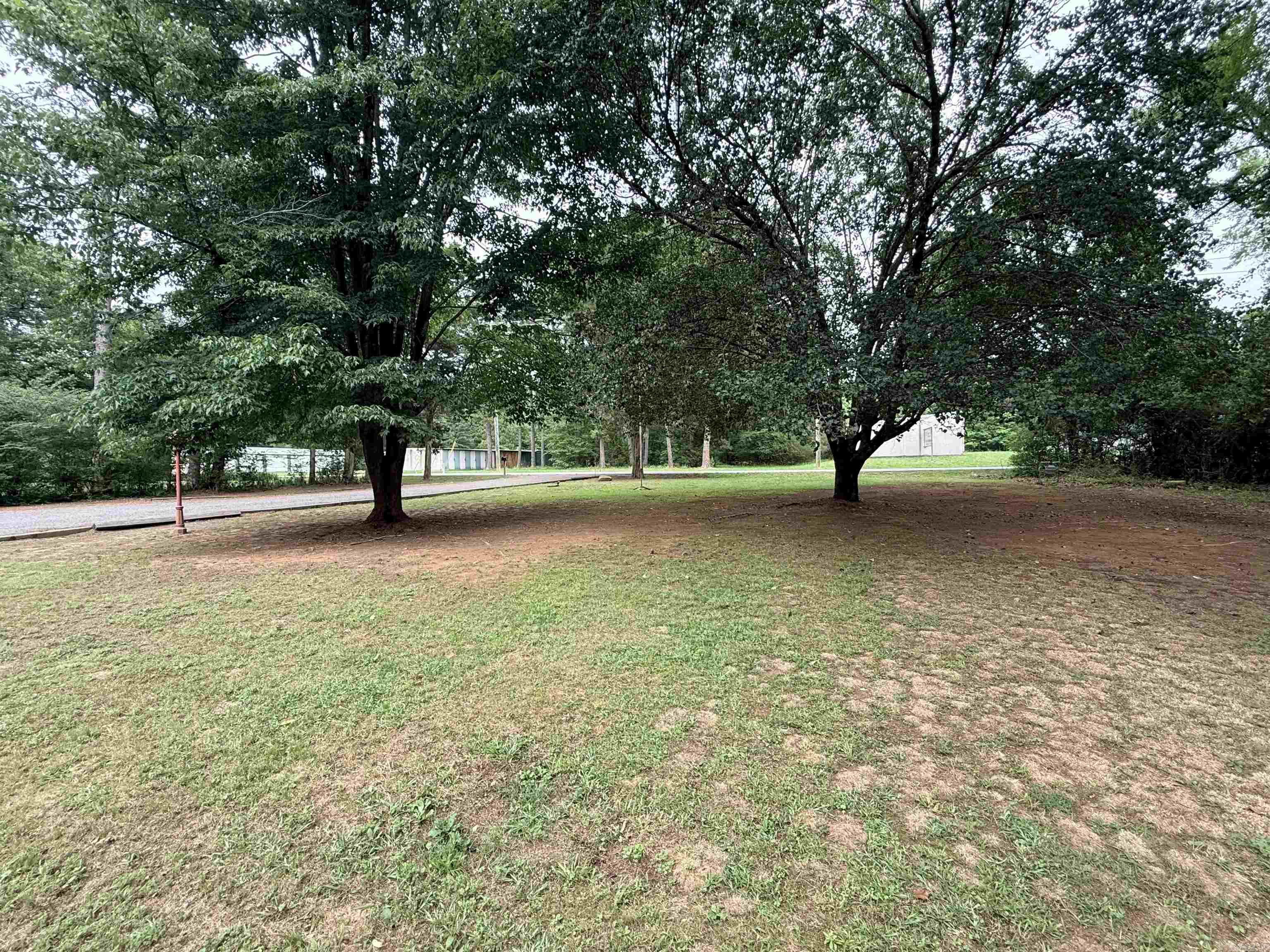 BAYWOOD - Residential