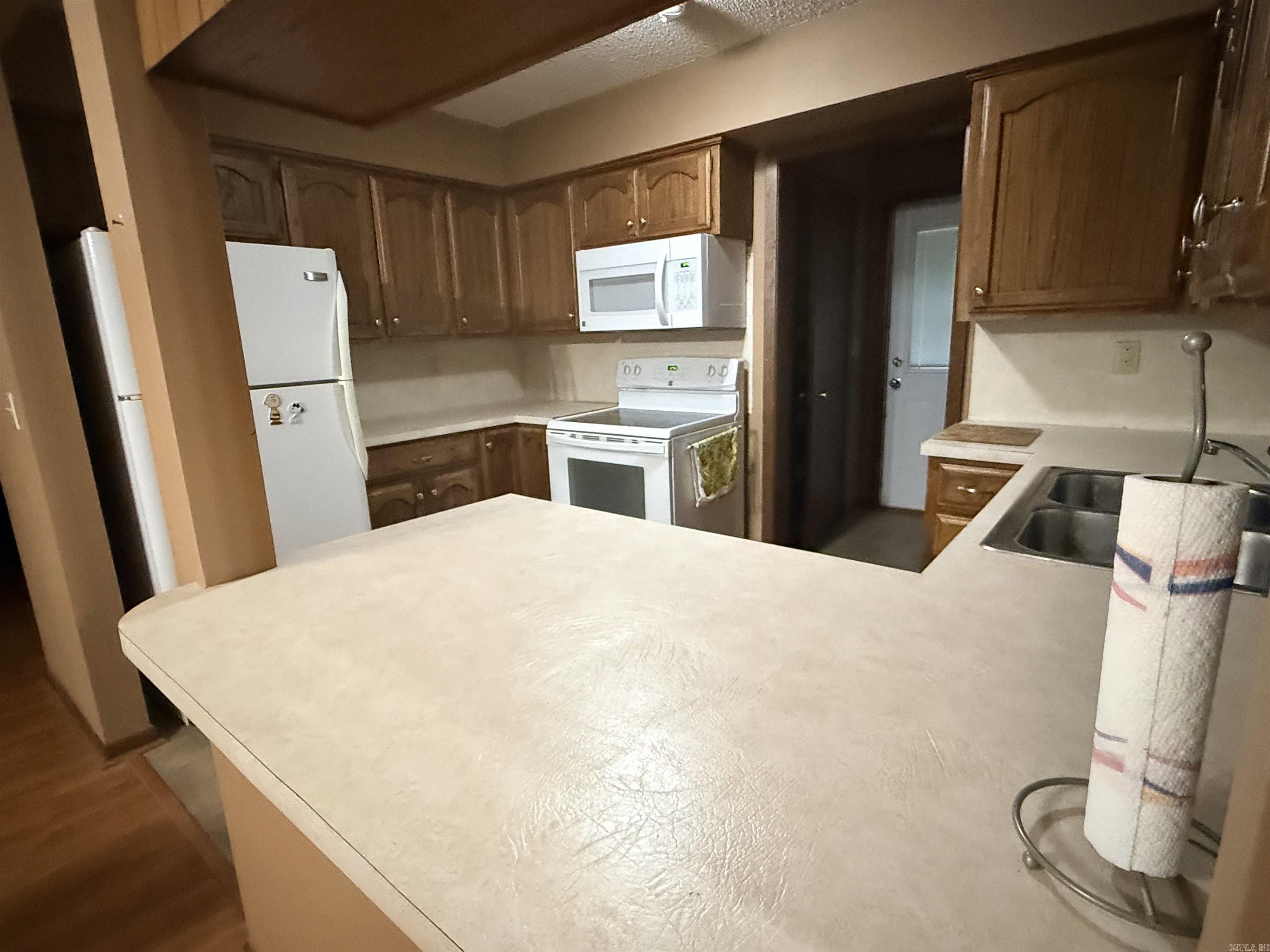 BAYWOOD - Residential