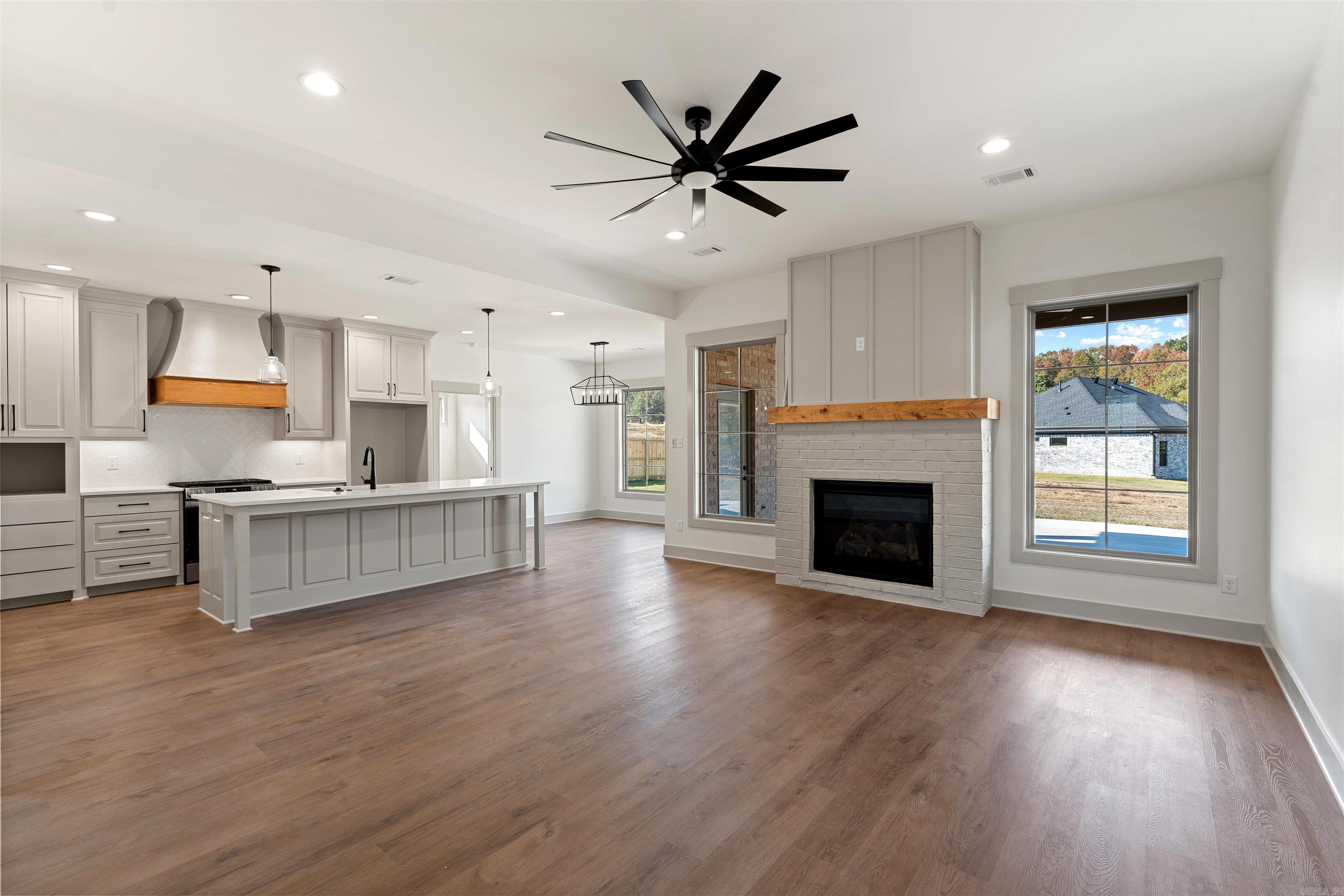 HARMONY VILLAGE - Residential