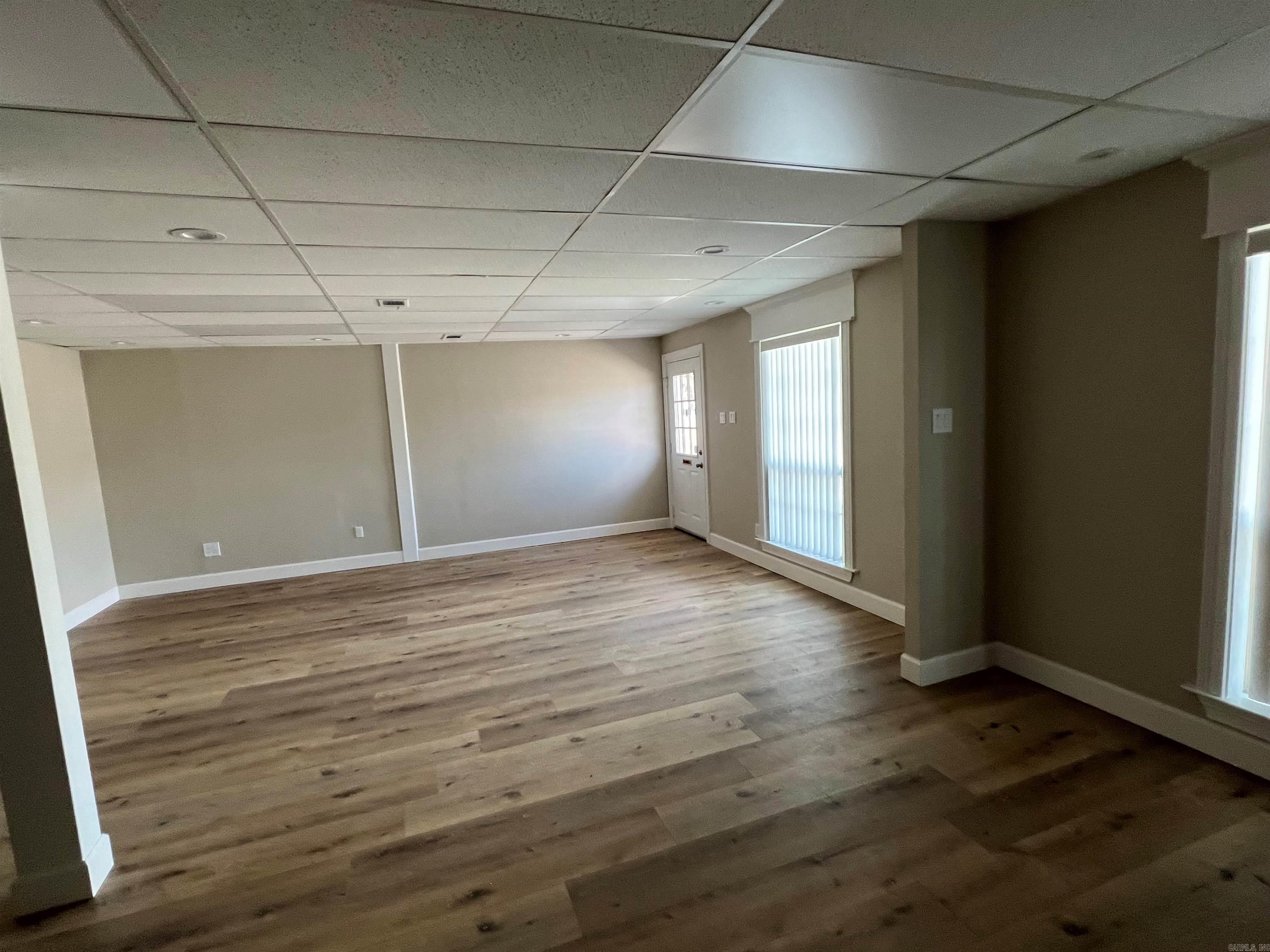 Munnerlyn - Commercial Sale