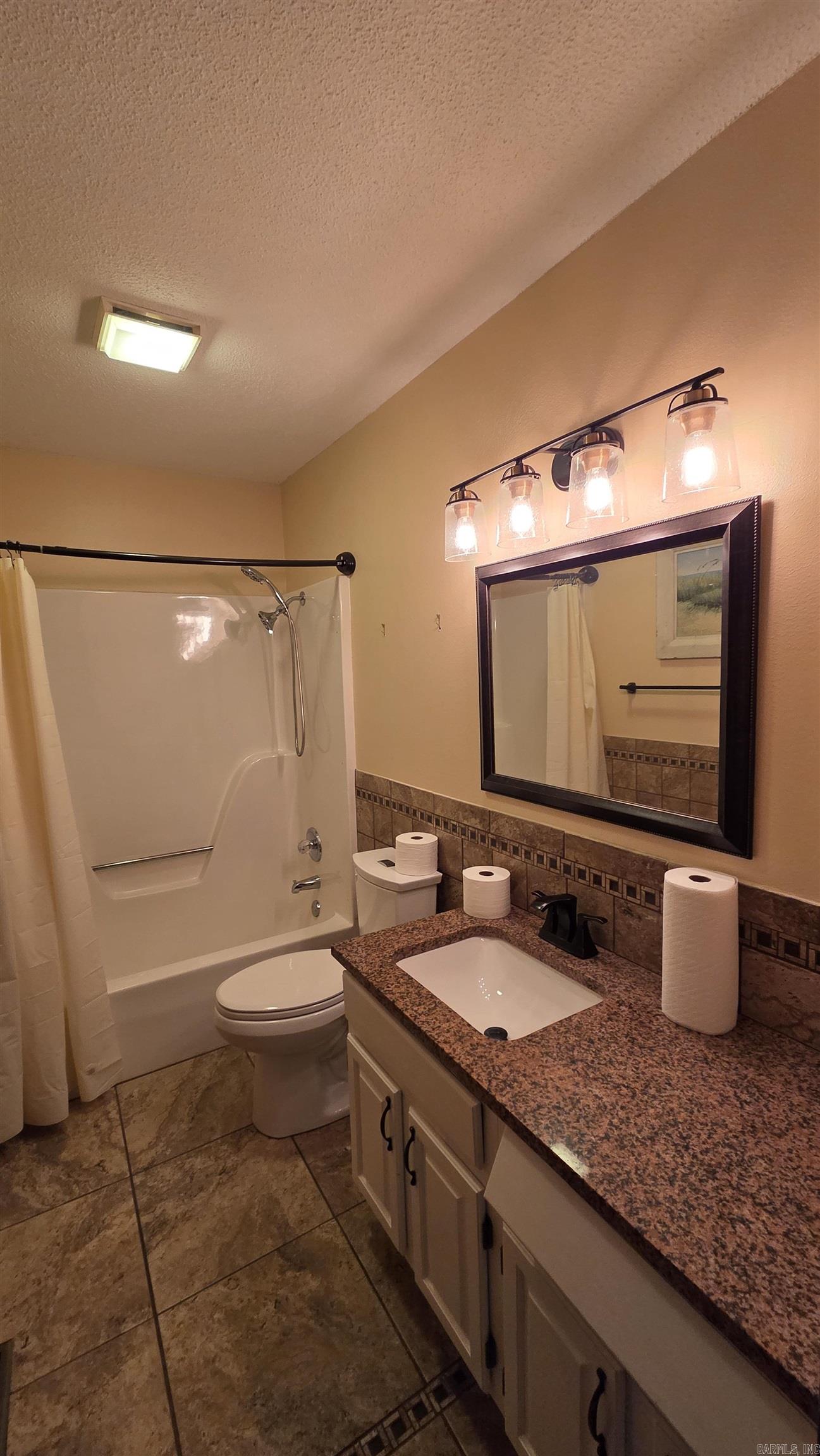 CASTLE RIDGE - Residential