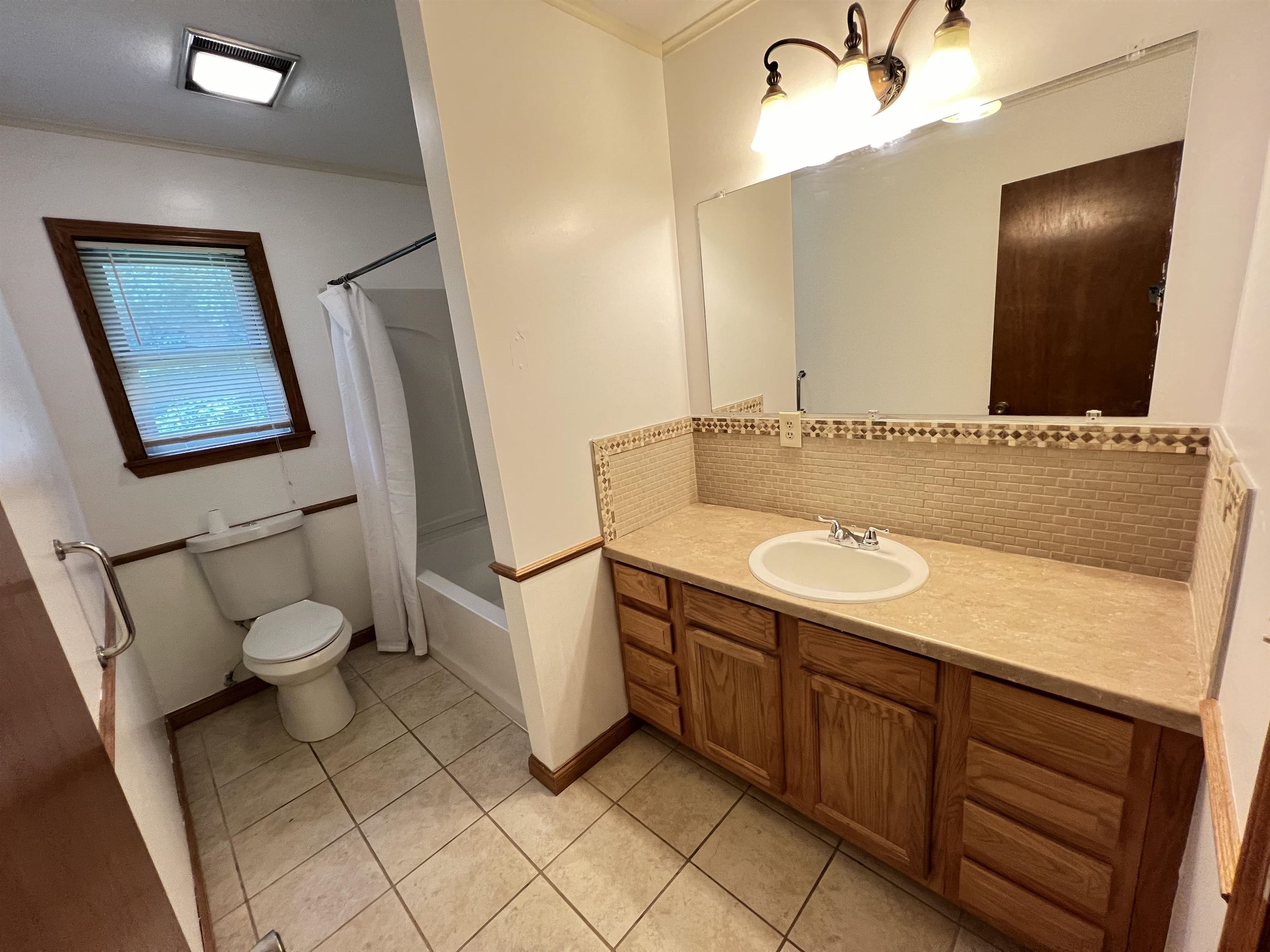 CROWN ADDITION - Residential