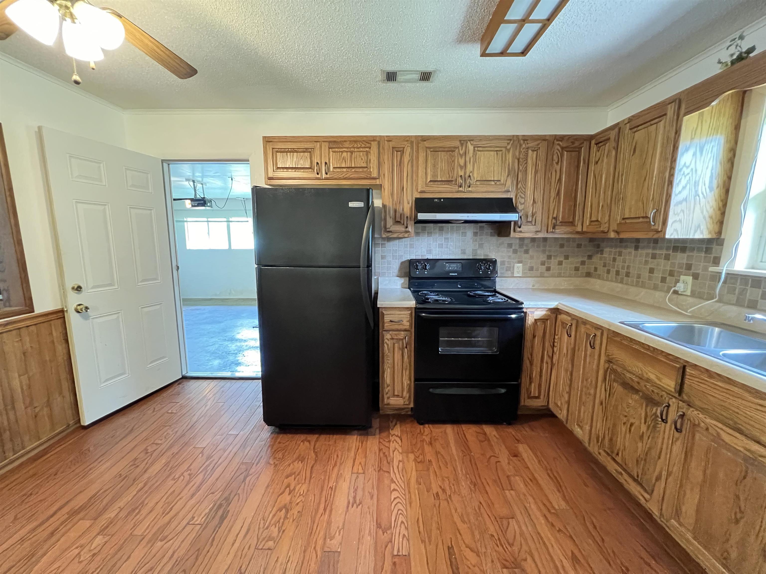 CROWN ADDITION - Residential