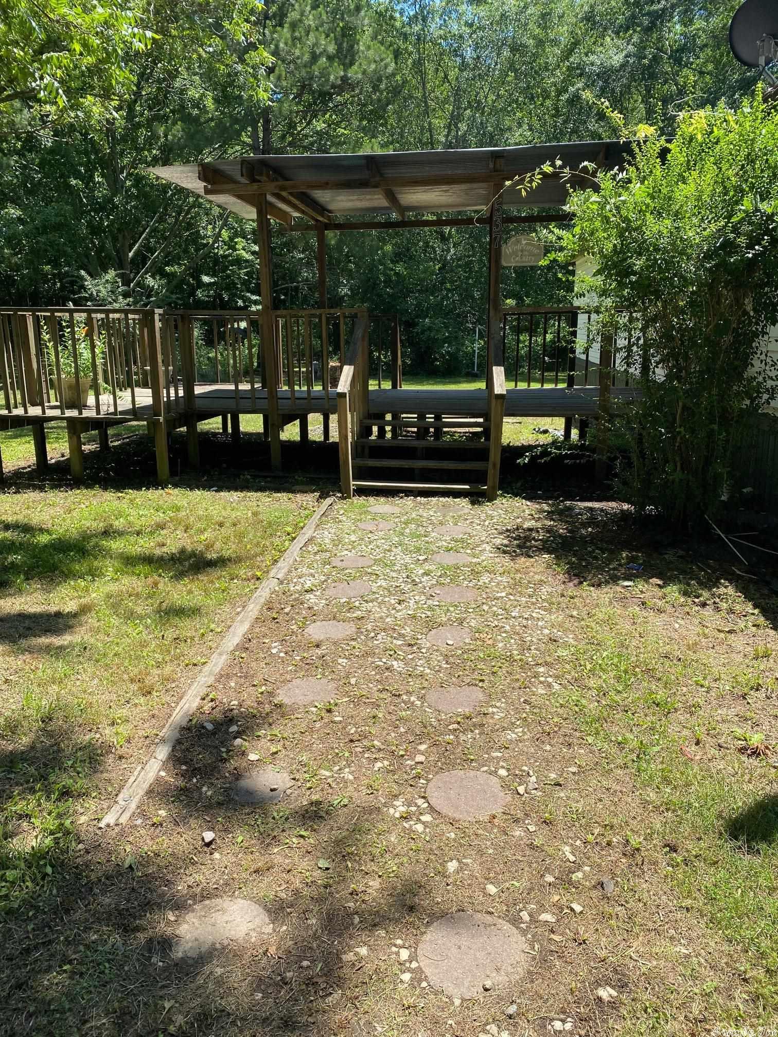 MCRAE ESTATES - Residential