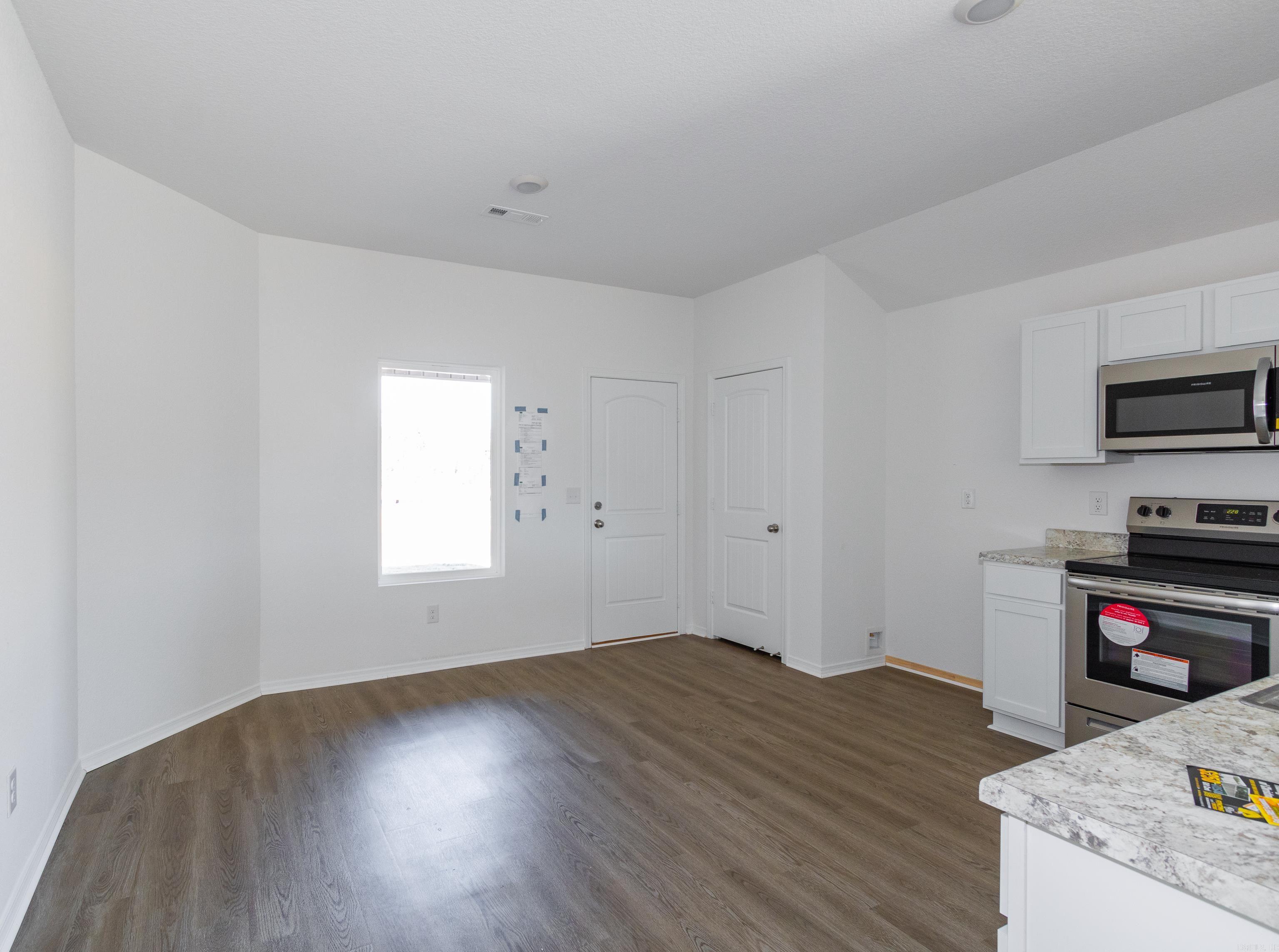 STAGECOACH MEADOWS - Residential