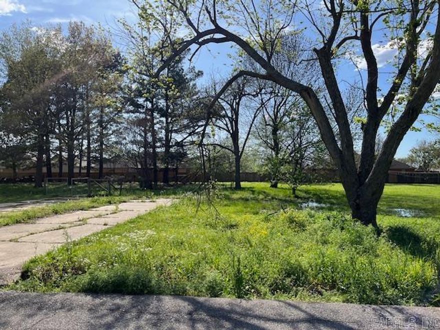 It was a previous home site. Utilities are available.