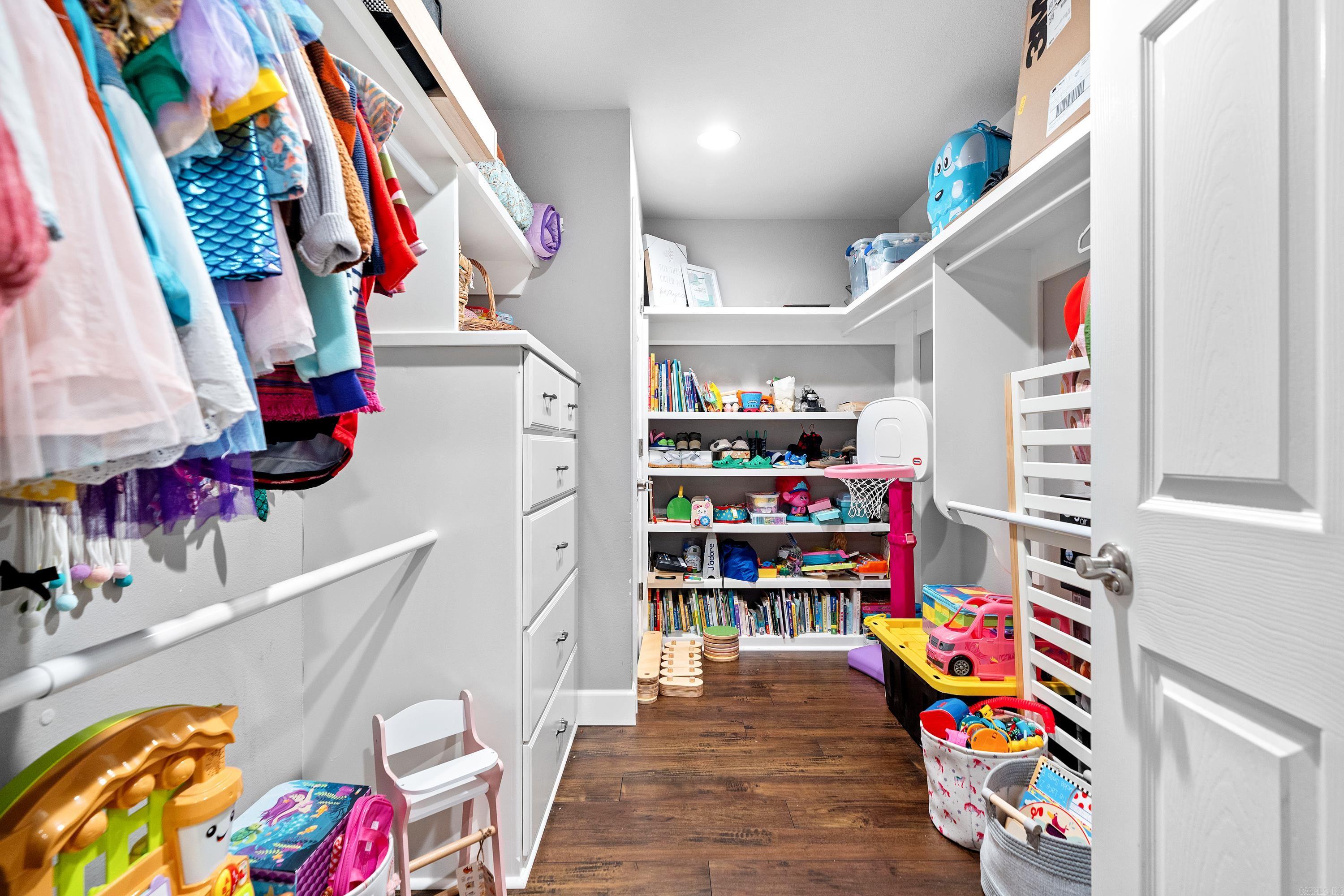 Lake Vista Estates - Residential