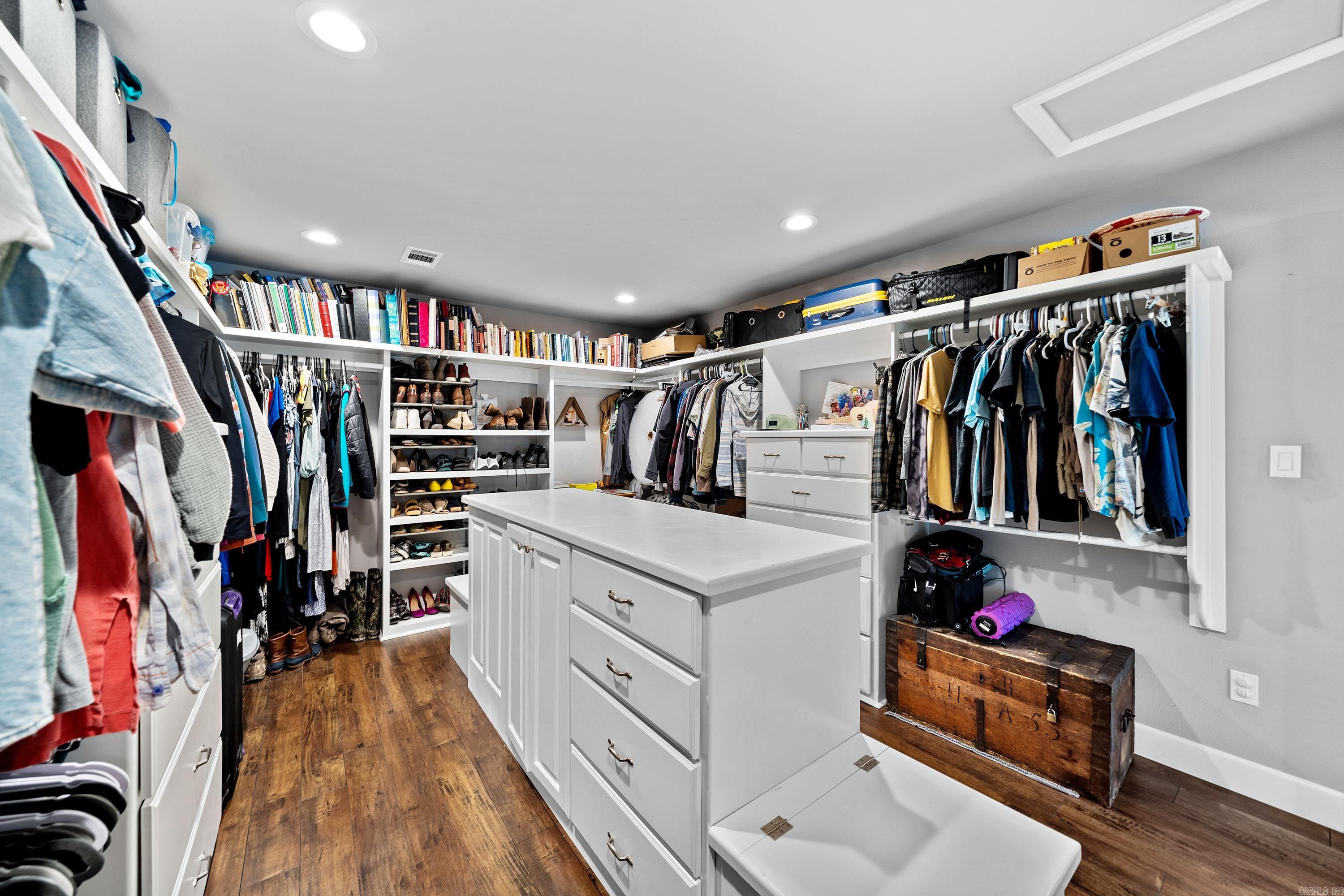 Lake Vista Estates - Residential