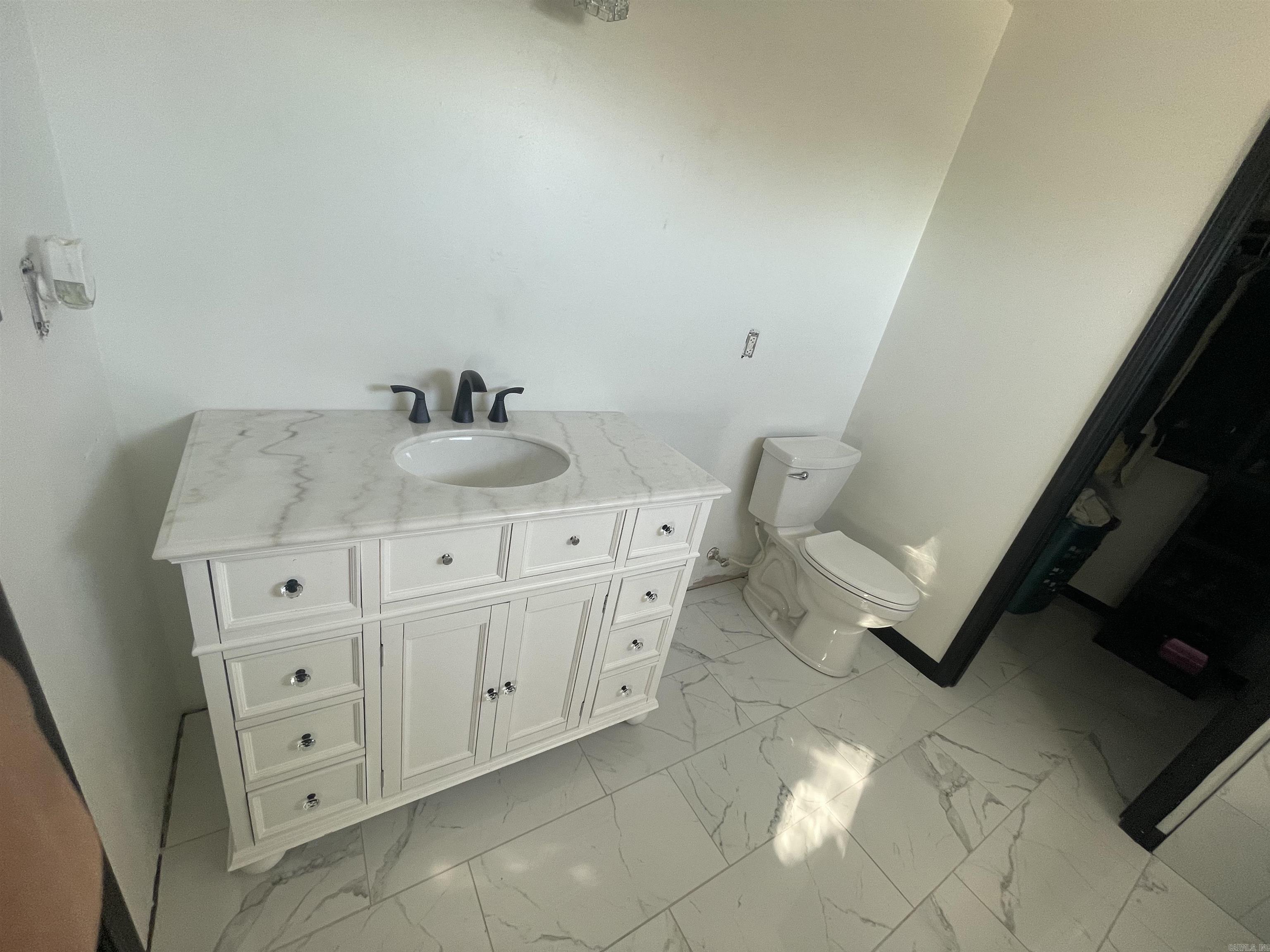 PLEASANT WOODS - Residential