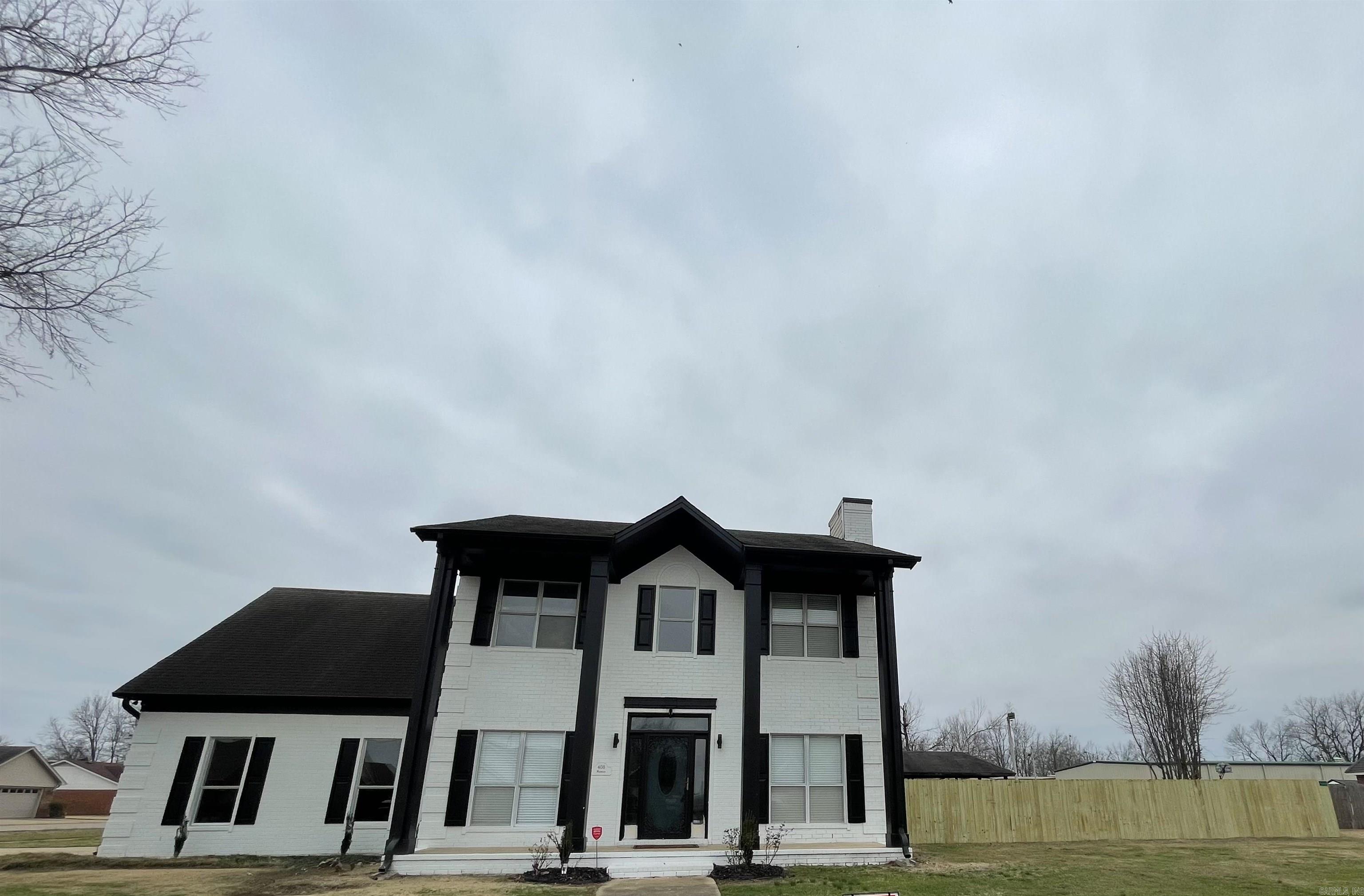 PLEASANT WOODS - Residential