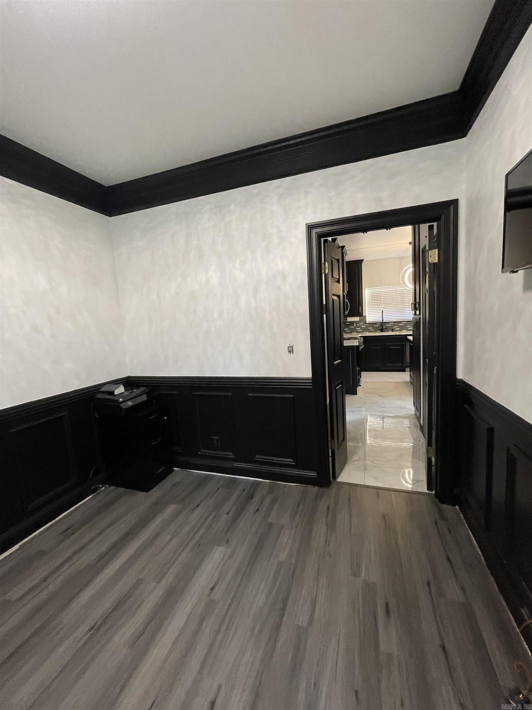 PLEASANT WOODS - Residential