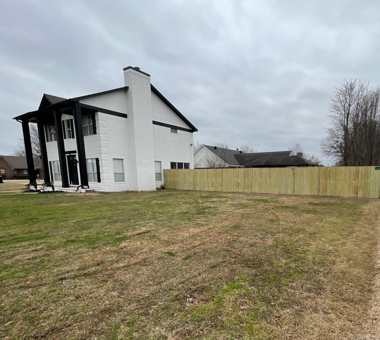 PLEASANT WOODS - Residential