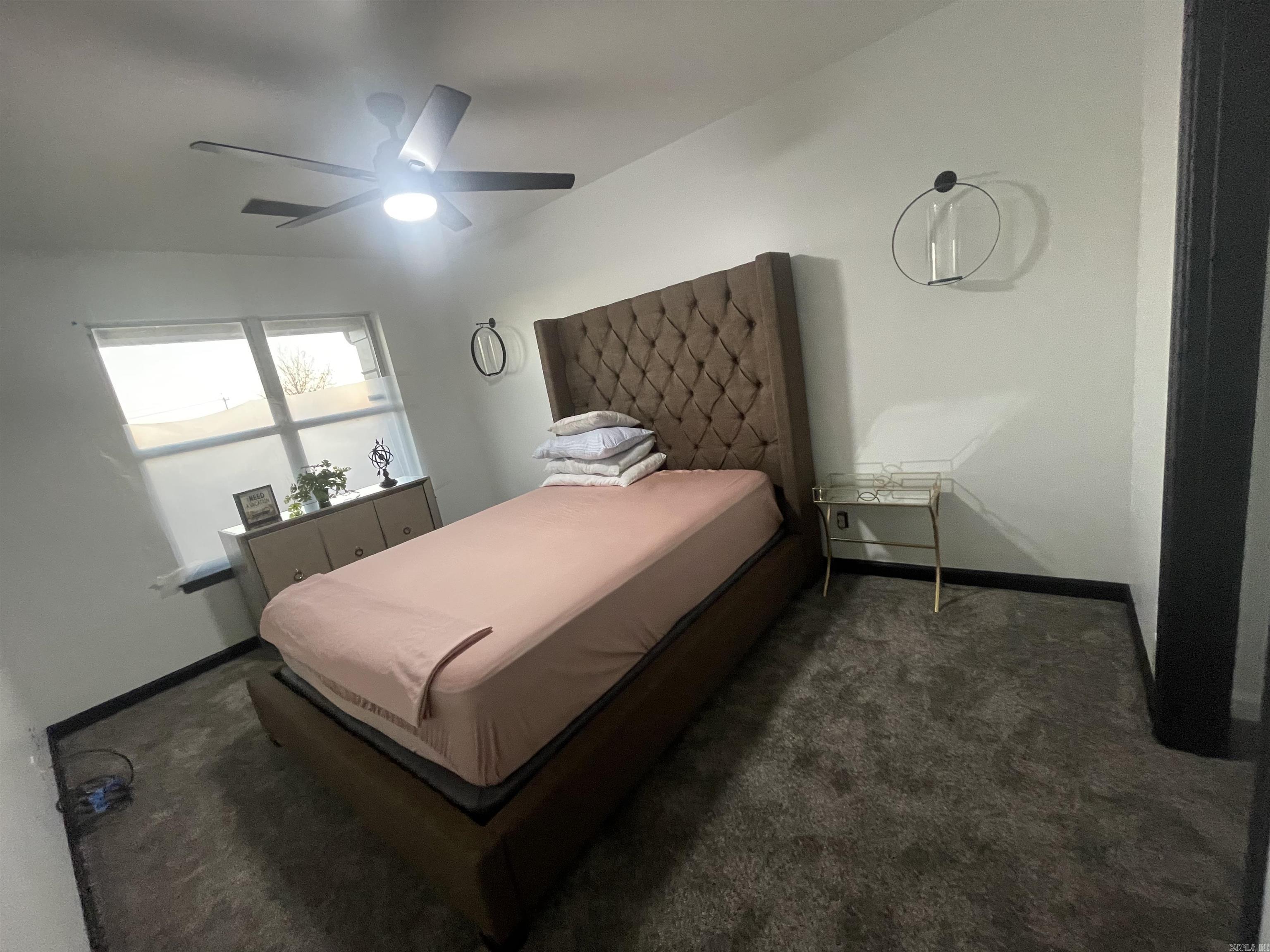 PLEASANT WOODS - Residential