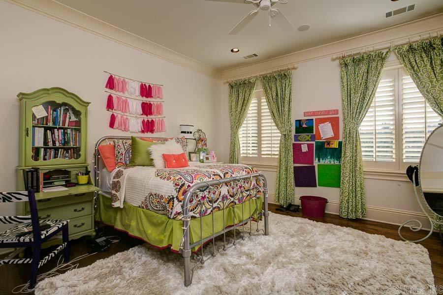 CHENAL VALLEY SOLOGNE CIRCLE - Residential