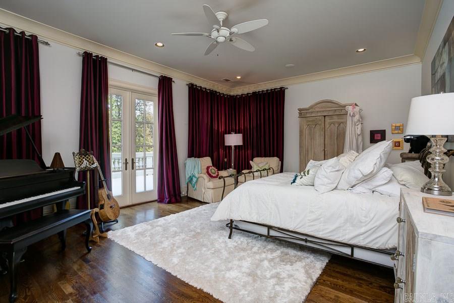 CHENAL VALLEY SOLOGNE CIRCLE - Residential