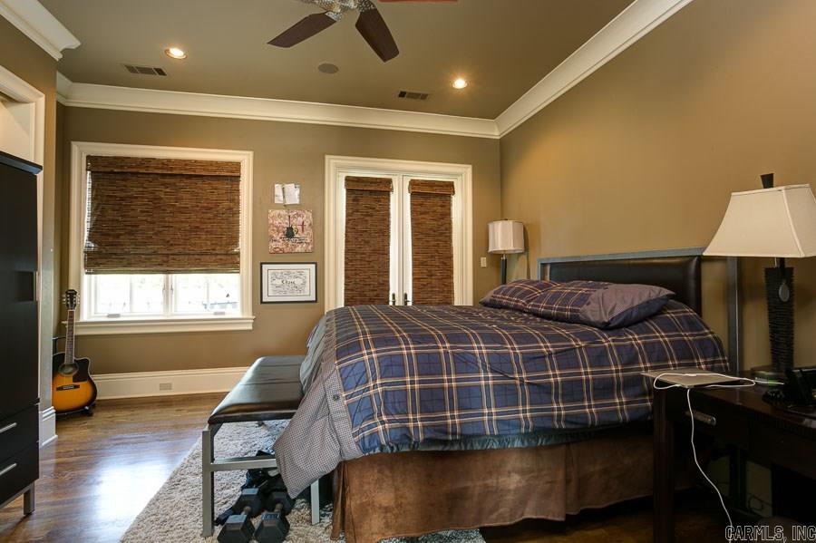 CHENAL VALLEY SOLOGNE CIRCLE - Residential