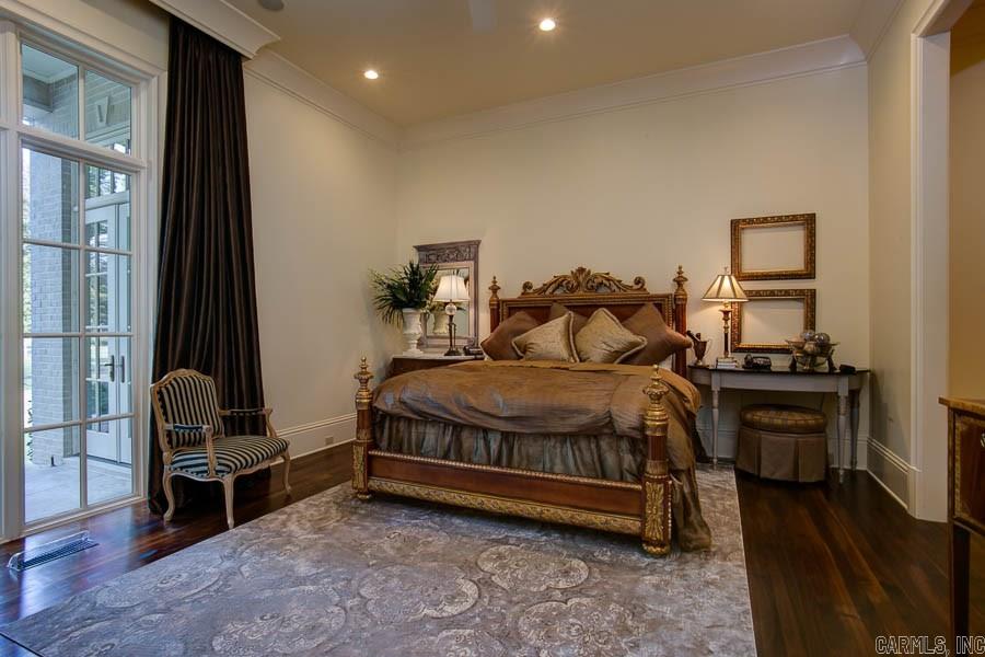 CHENAL VALLEY SOLOGNE CIRCLE - Residential